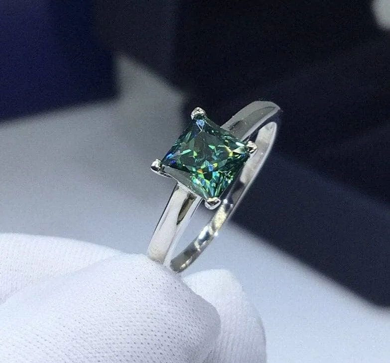 1 Carat Princess Cut Green Diamond Engagement Ring