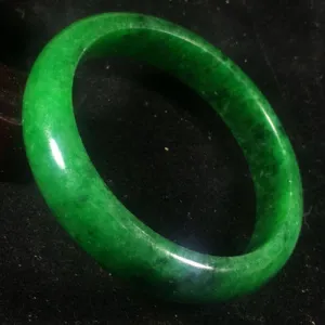10% OFF- 57/58/59 mm Certified Natural Jadeite Emerald Jade Bangle《Grade A》A202