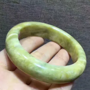 10% OFF- 58/59/60 mm Certified Natural Jadeite Emerald A*Jade HandCarved Fluttering Flower Bangle