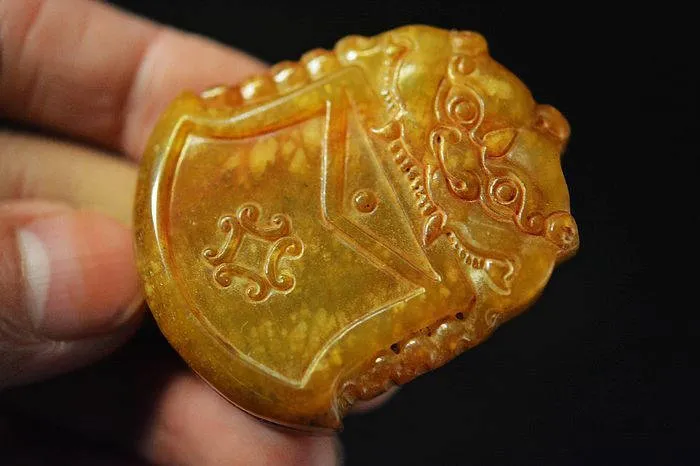 10% OFF- Certified Natural Ice Jadeite Emerald Jade Dragon-Beast Pendant《Grade A》