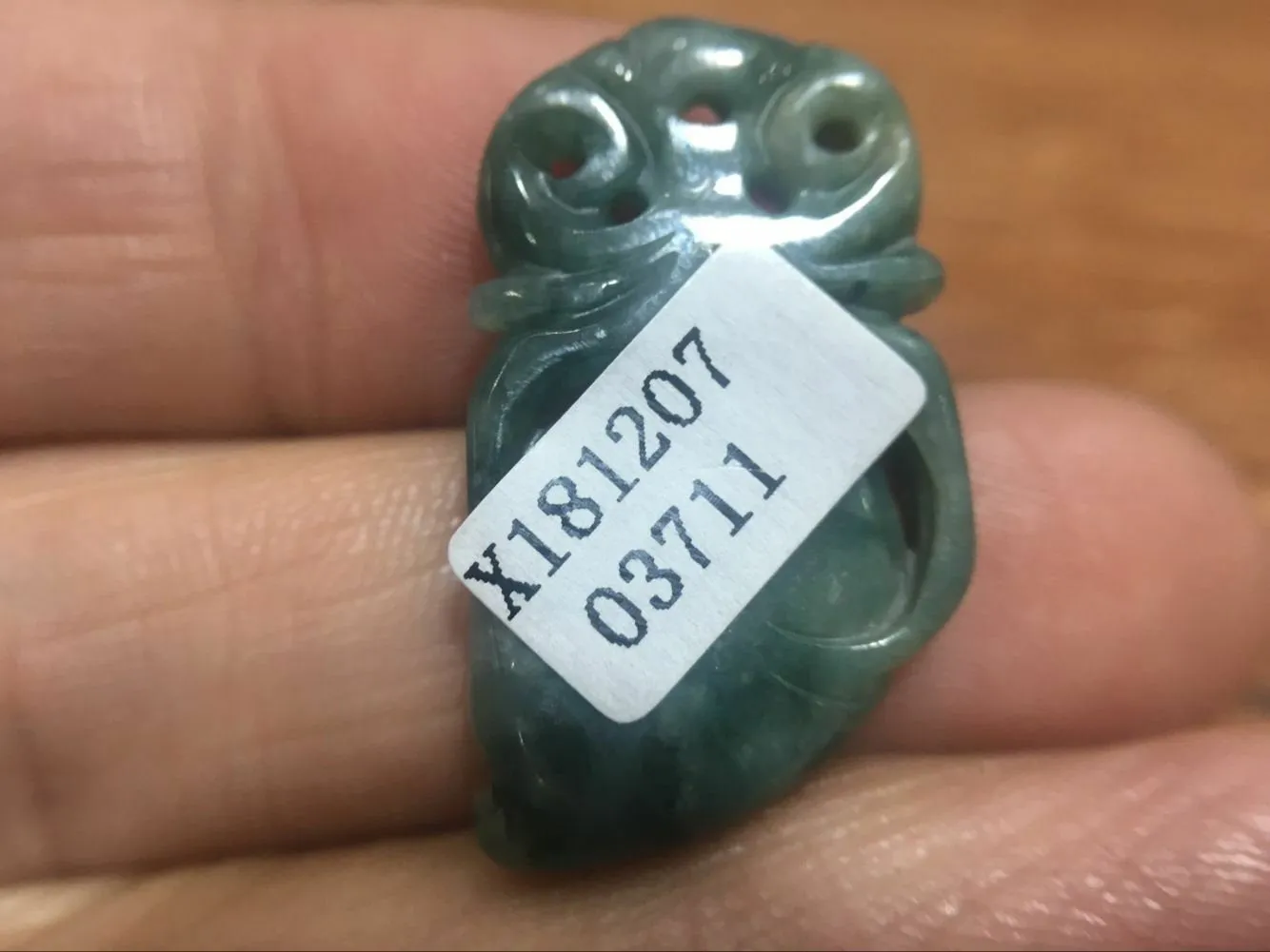 10% OFF- Certified Natural Oily Green Jadeite Emerald A*Jade HandCarved Peachant Pendant 3711