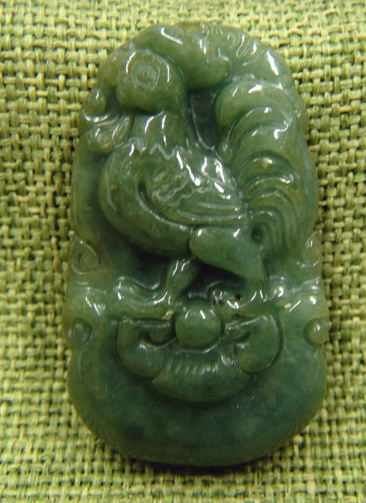 10% OFF- Certified Natural Oily Green Jadeite Emerald A*Jade HandCarved Rooster鸡 Pendant 2633