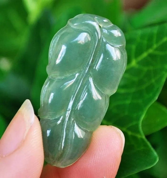 10% OFF- Certified Natural Oily Icy Jadeite Emerald A*Jade HandCarved Leaf Pendant 0539