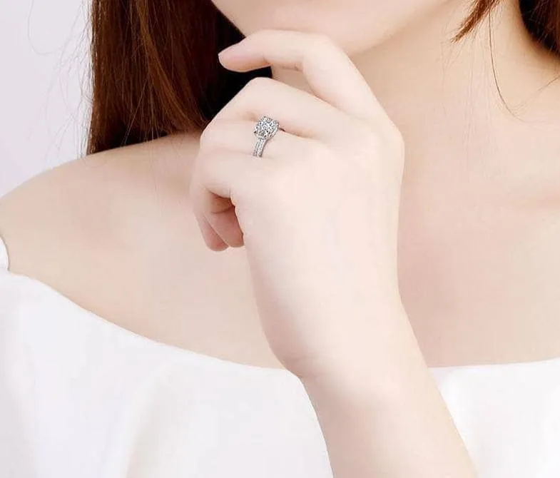 1.0Ct D Color 6.5mm Diamond Engagement Ring