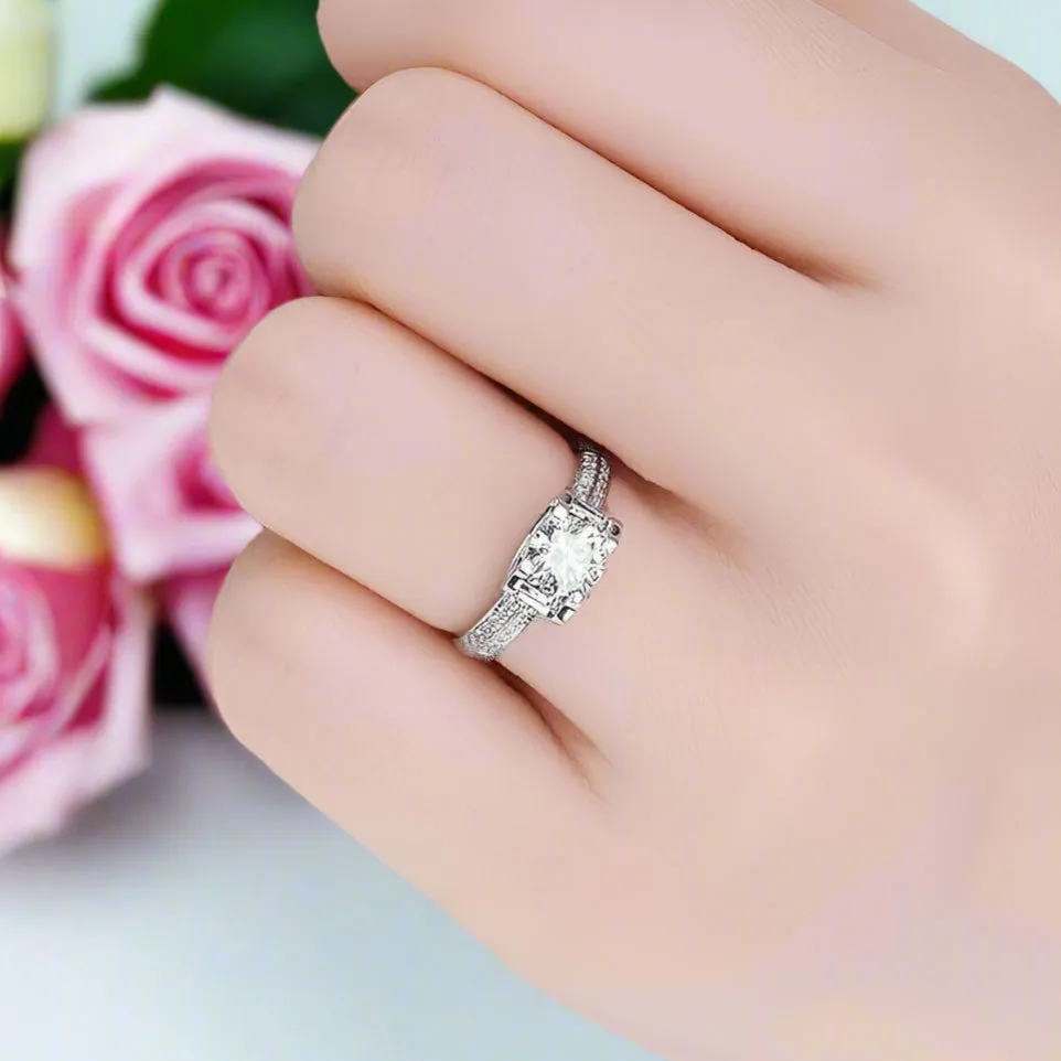 1.0Ct D Color 6.5mm Diamond Engagement Ring