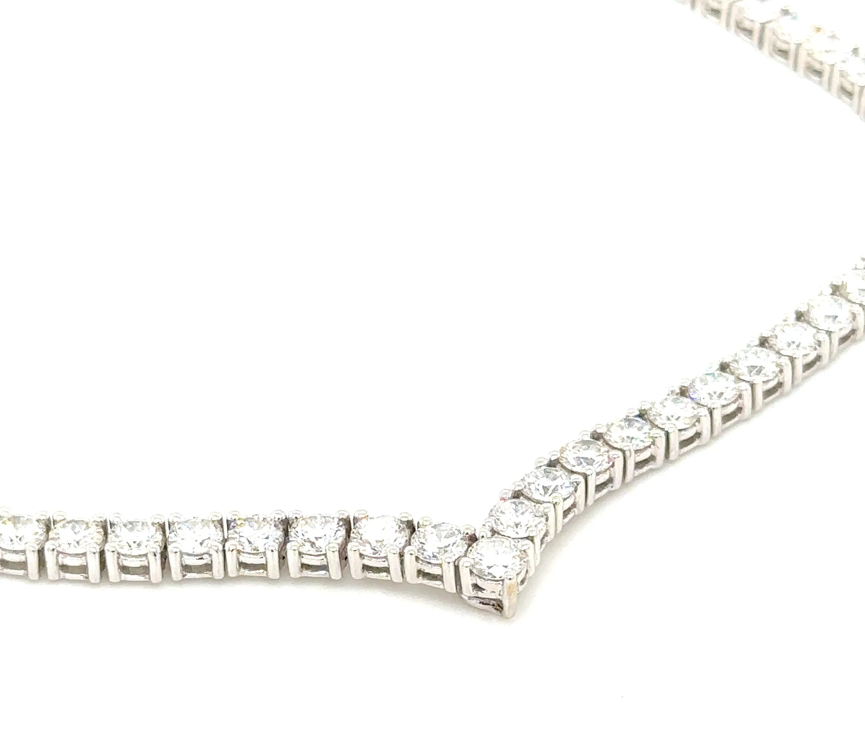 13.04ct tw Diamond Riviera Line Tennis Statement Necklace