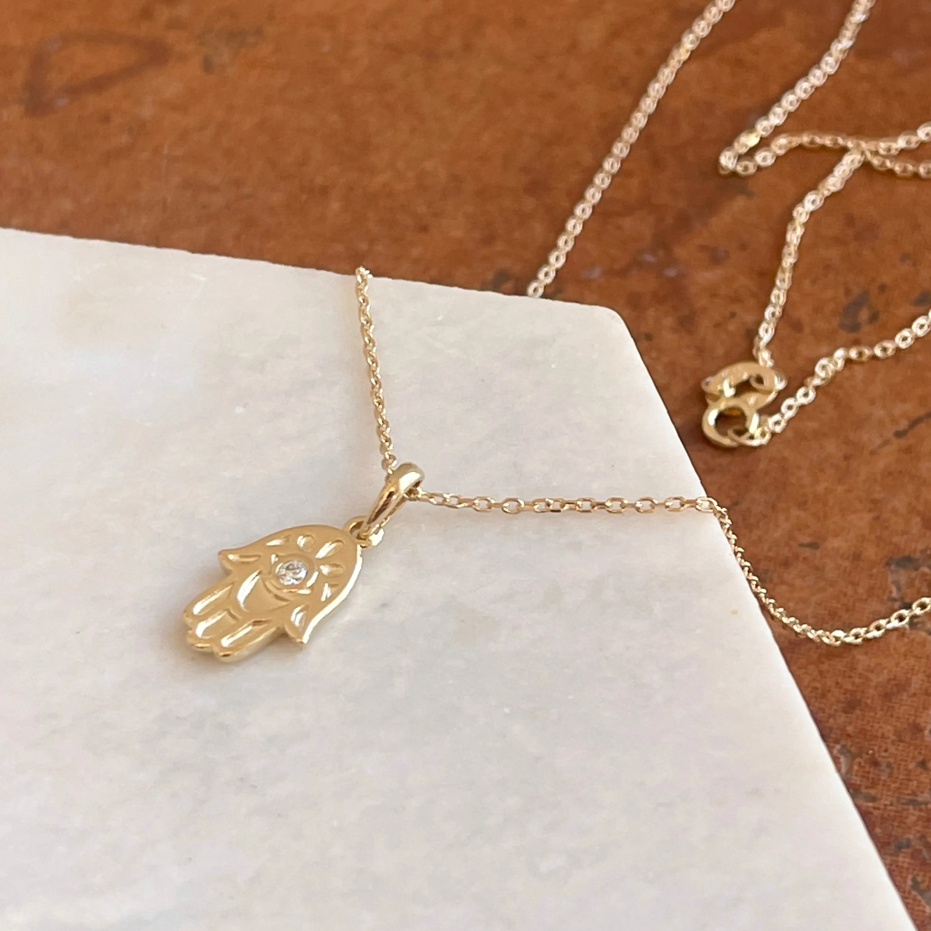 14KT Yellow Gold .03 CT Diamond Hamsa Pendant Necklace