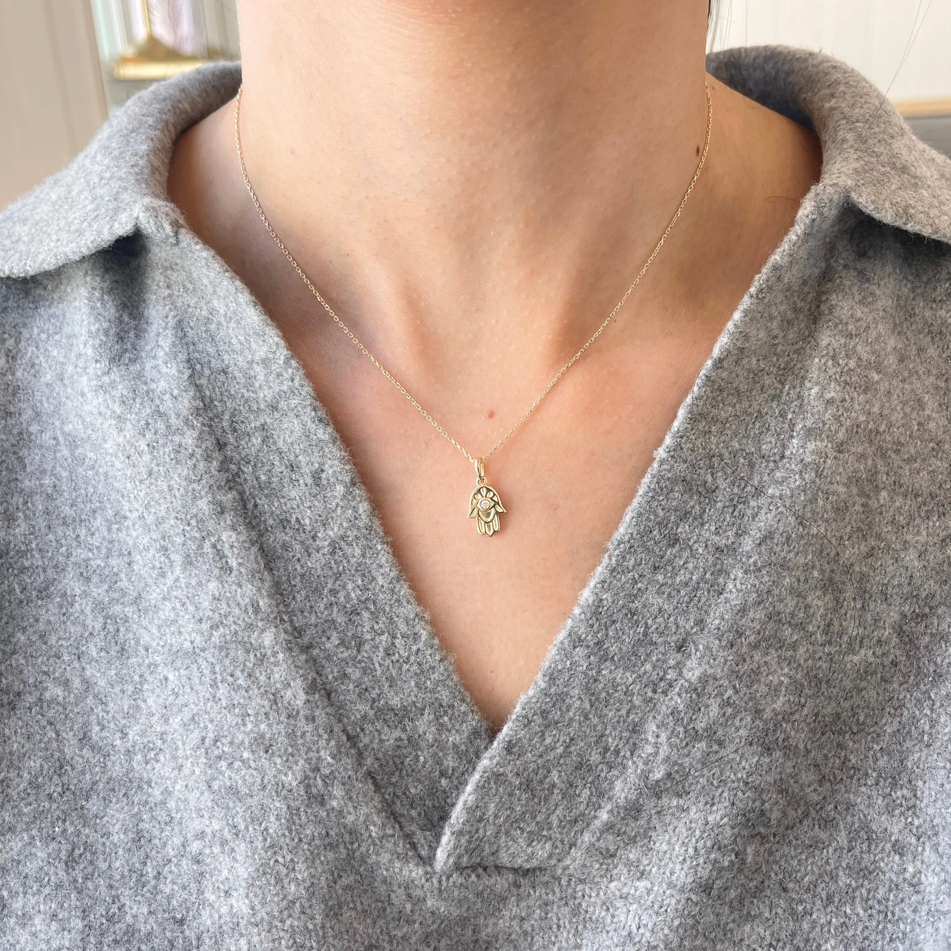 14KT Yellow Gold .03 CT Diamond Hamsa Pendant Necklace