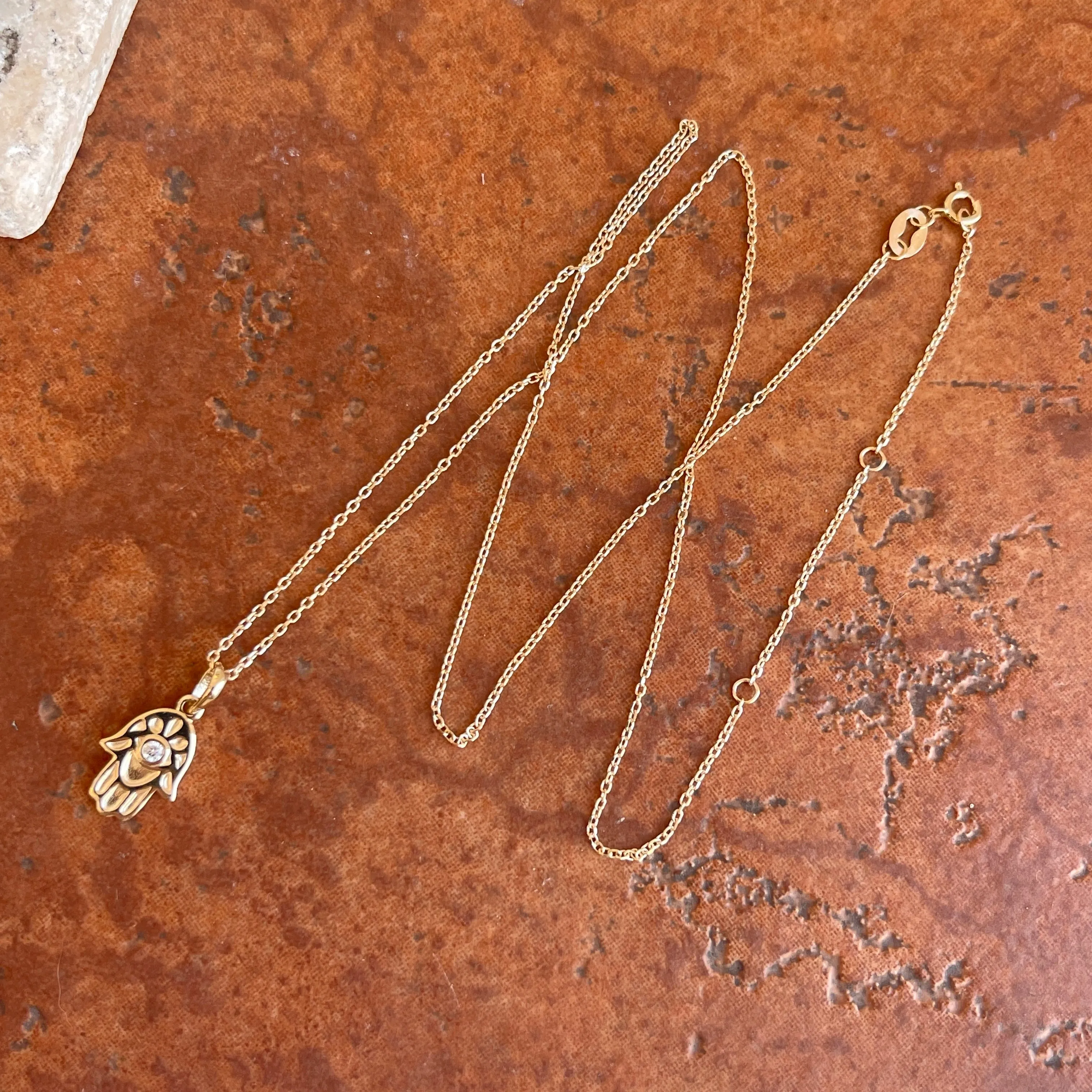 14KT Yellow Gold .03 CT Diamond Hamsa Pendant Necklace
