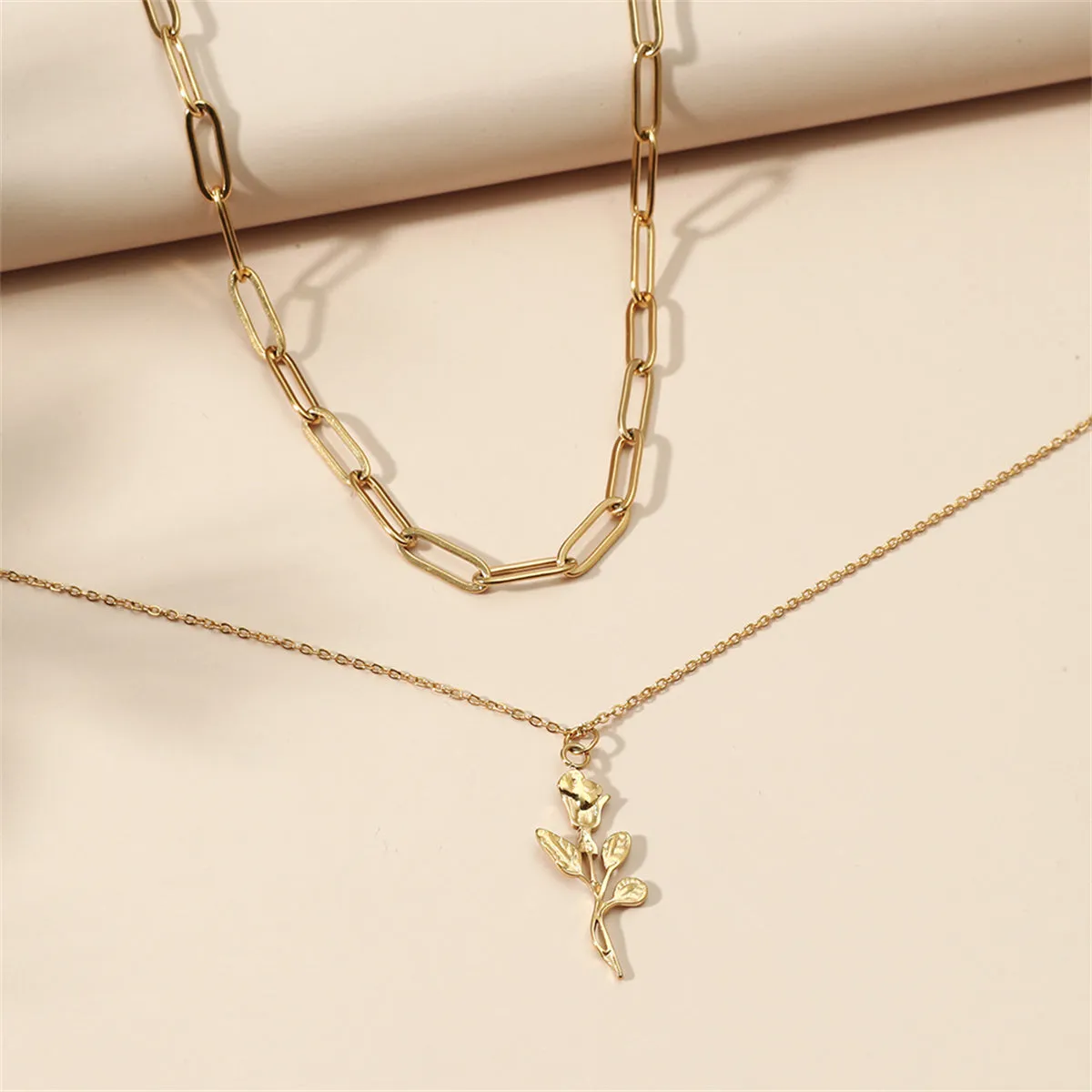 18K Gold-Plated Rose Chain Pendant Necklace Set