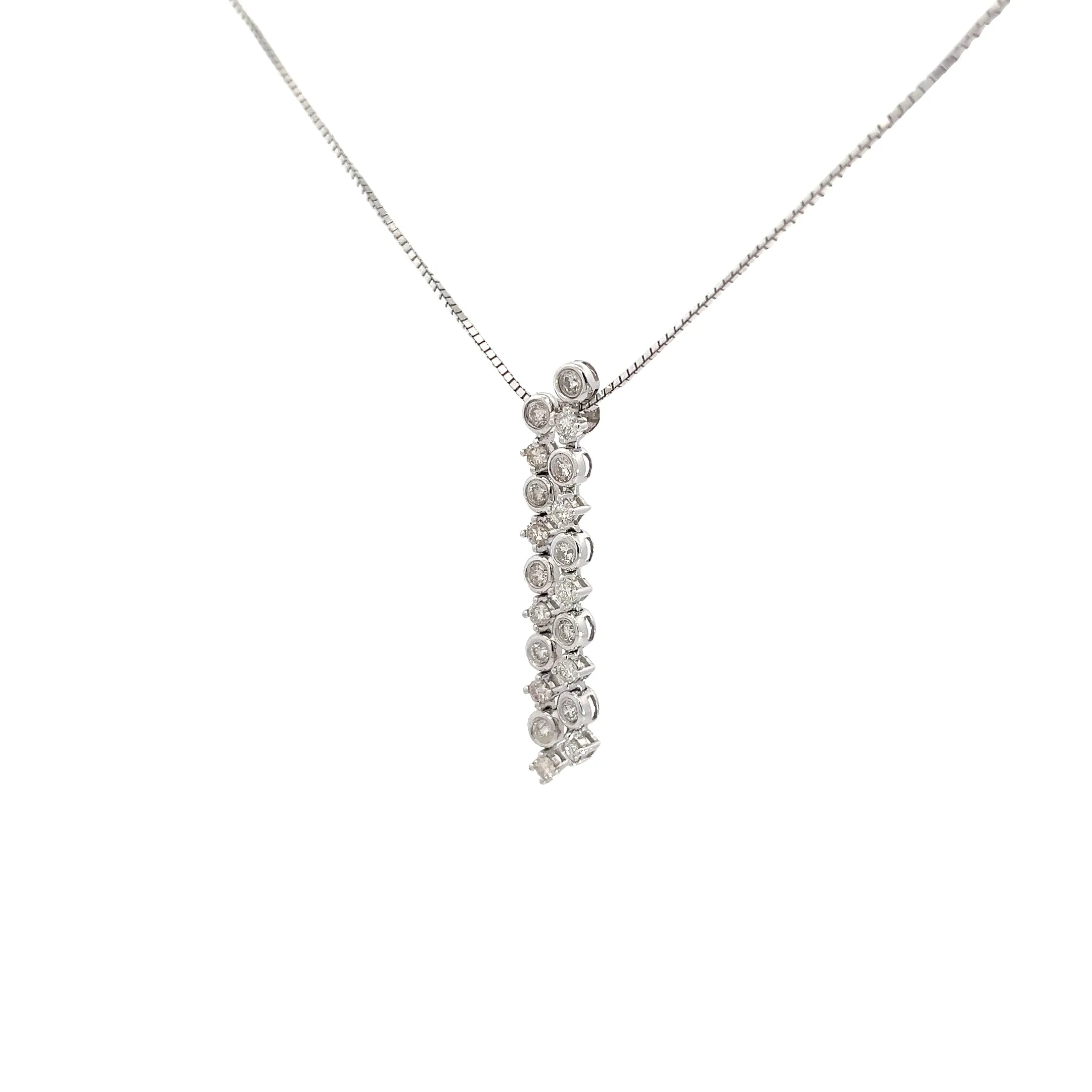 18k white gold .70ct GVS2 Round  Diamond Dangle Necklace