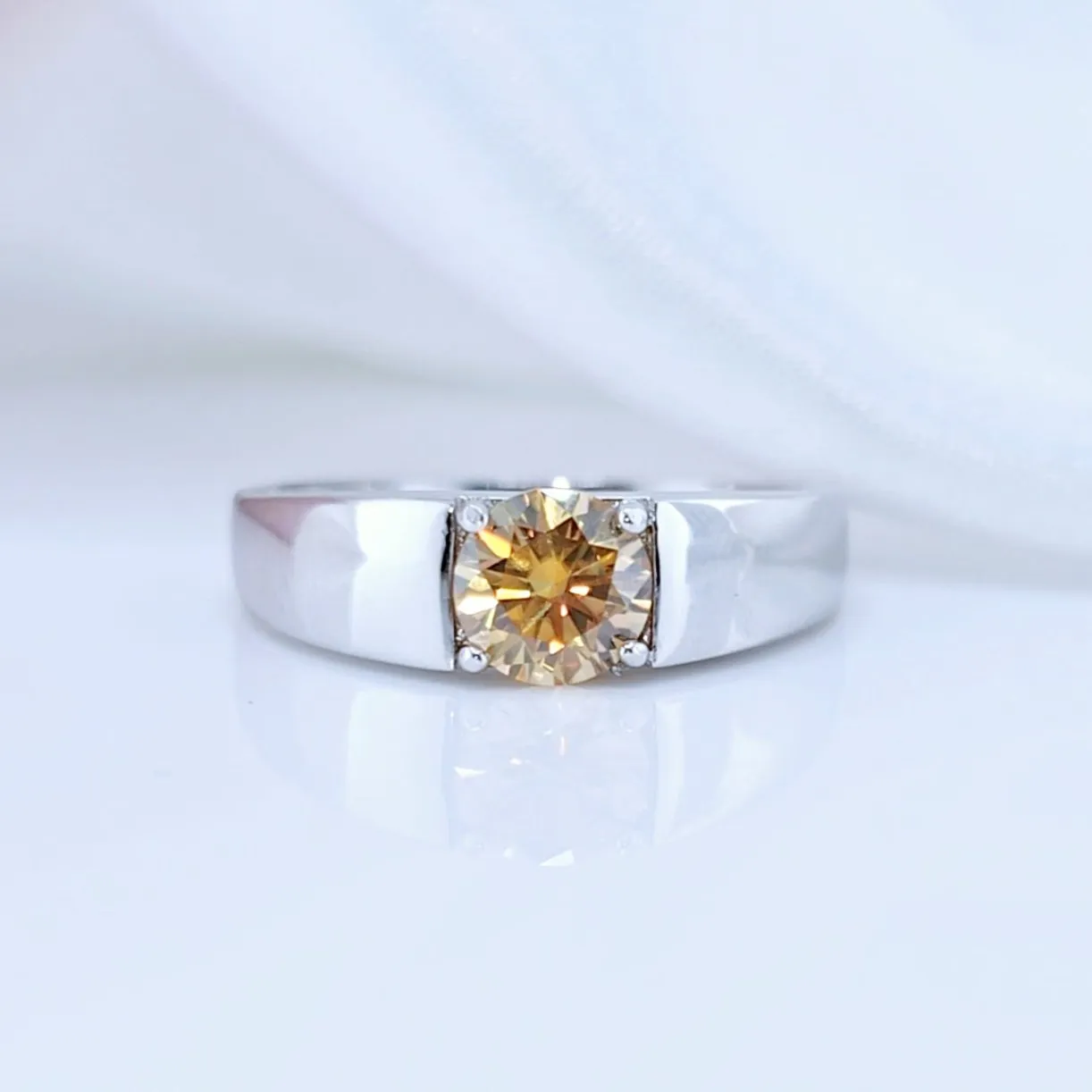 2 Carat Yellow Diamond Mens Diamond Ring