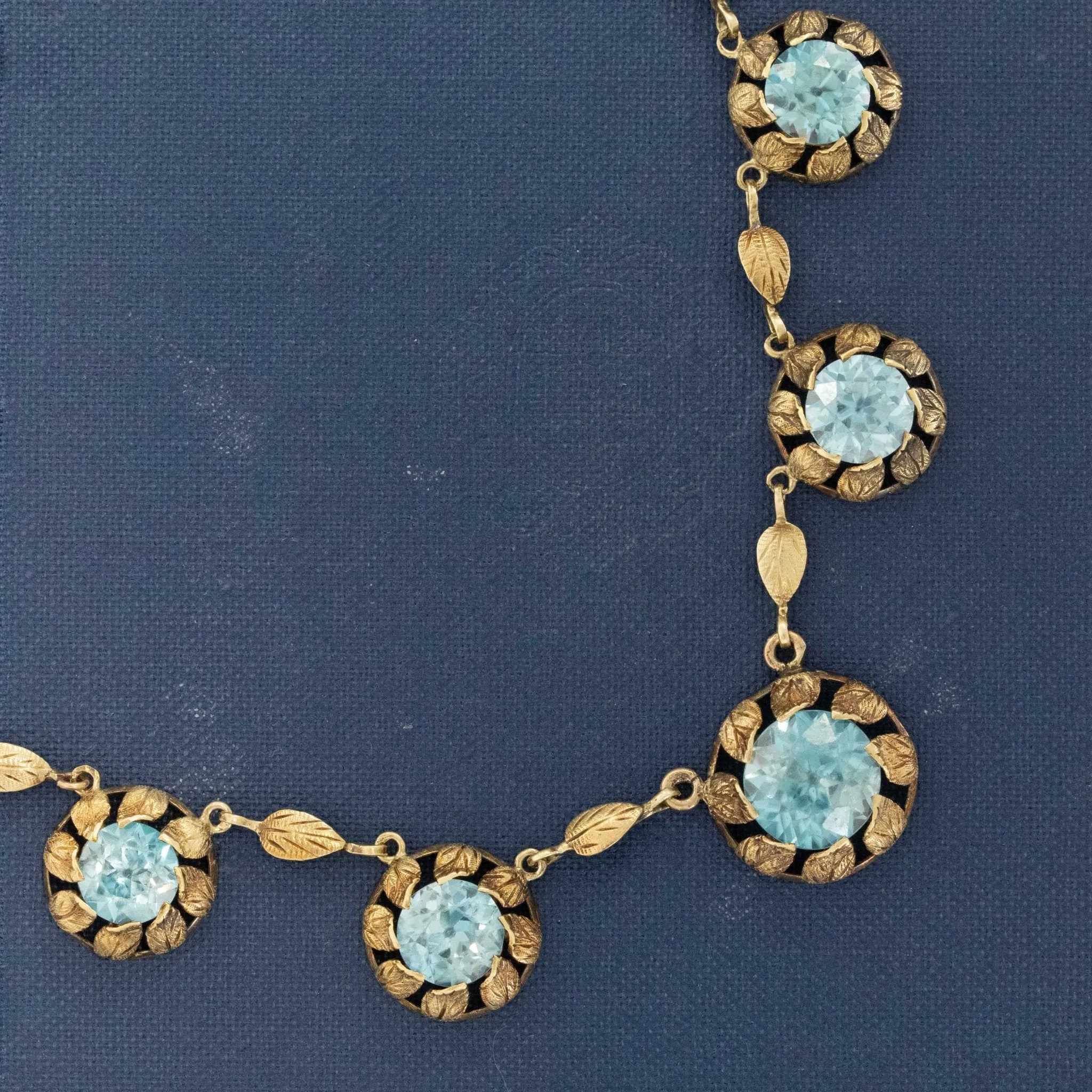 20ctw Antique Floral Motif Zircon Necklace