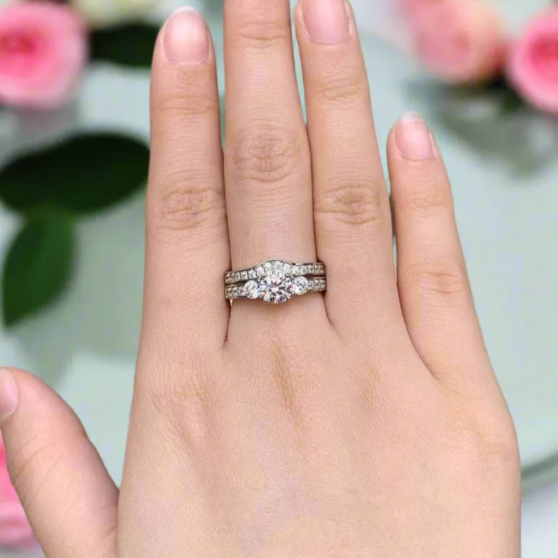 2pcs 3 Stone Round Cut Created Diamond Wedding Ring Set