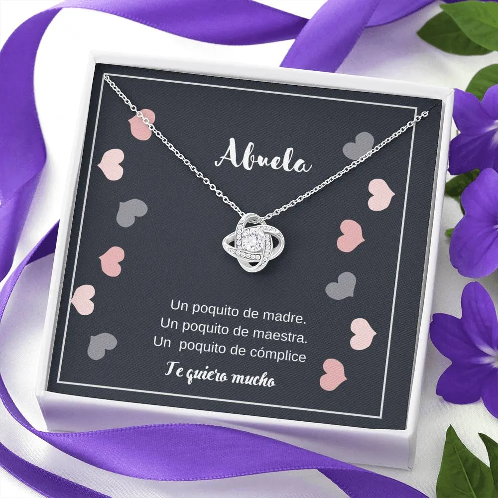 Abuela eres un poquito de todo