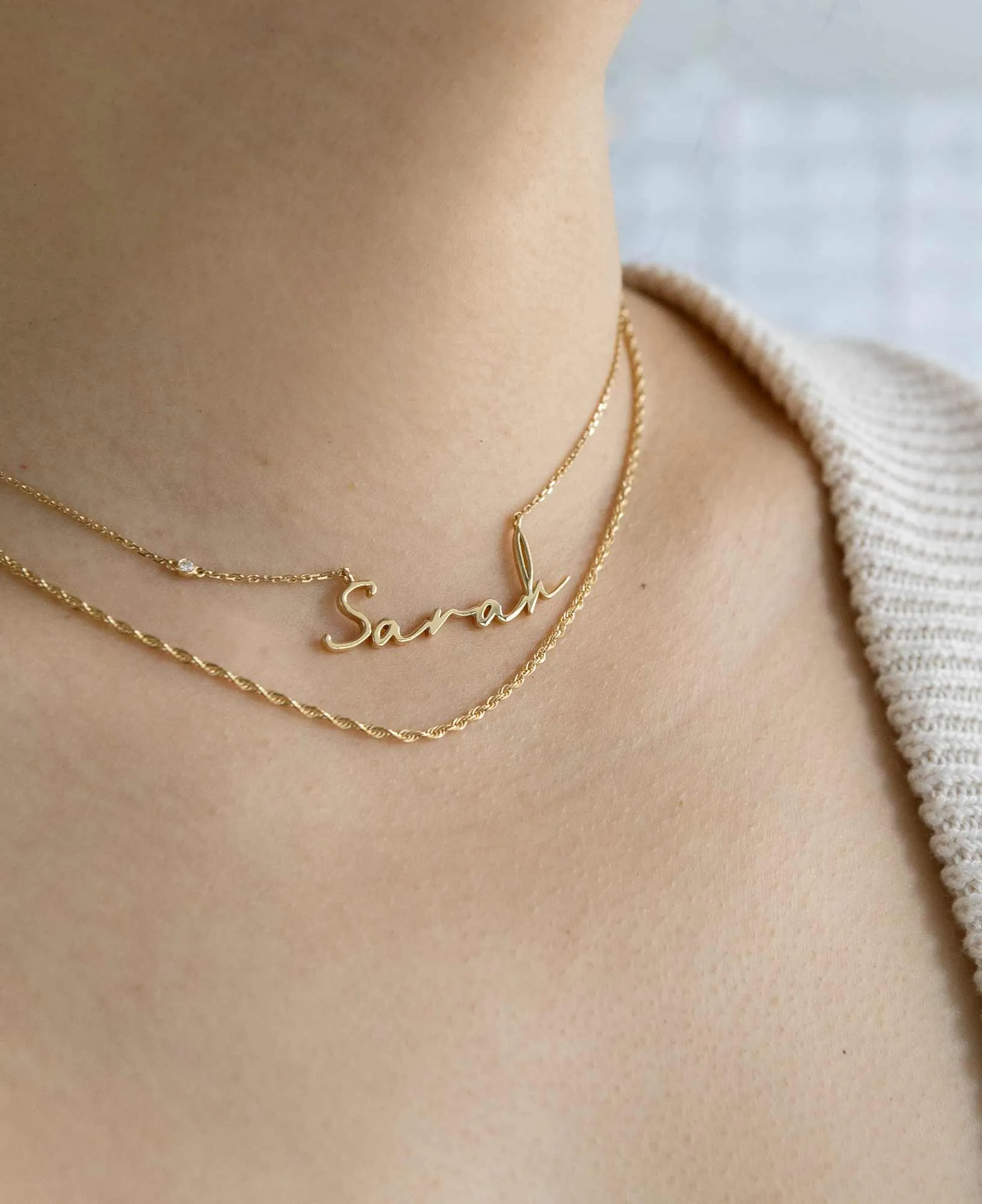 Alaia Custom Nameplate Necklace with Diamond