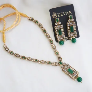 Antique Graceful Necklace Set