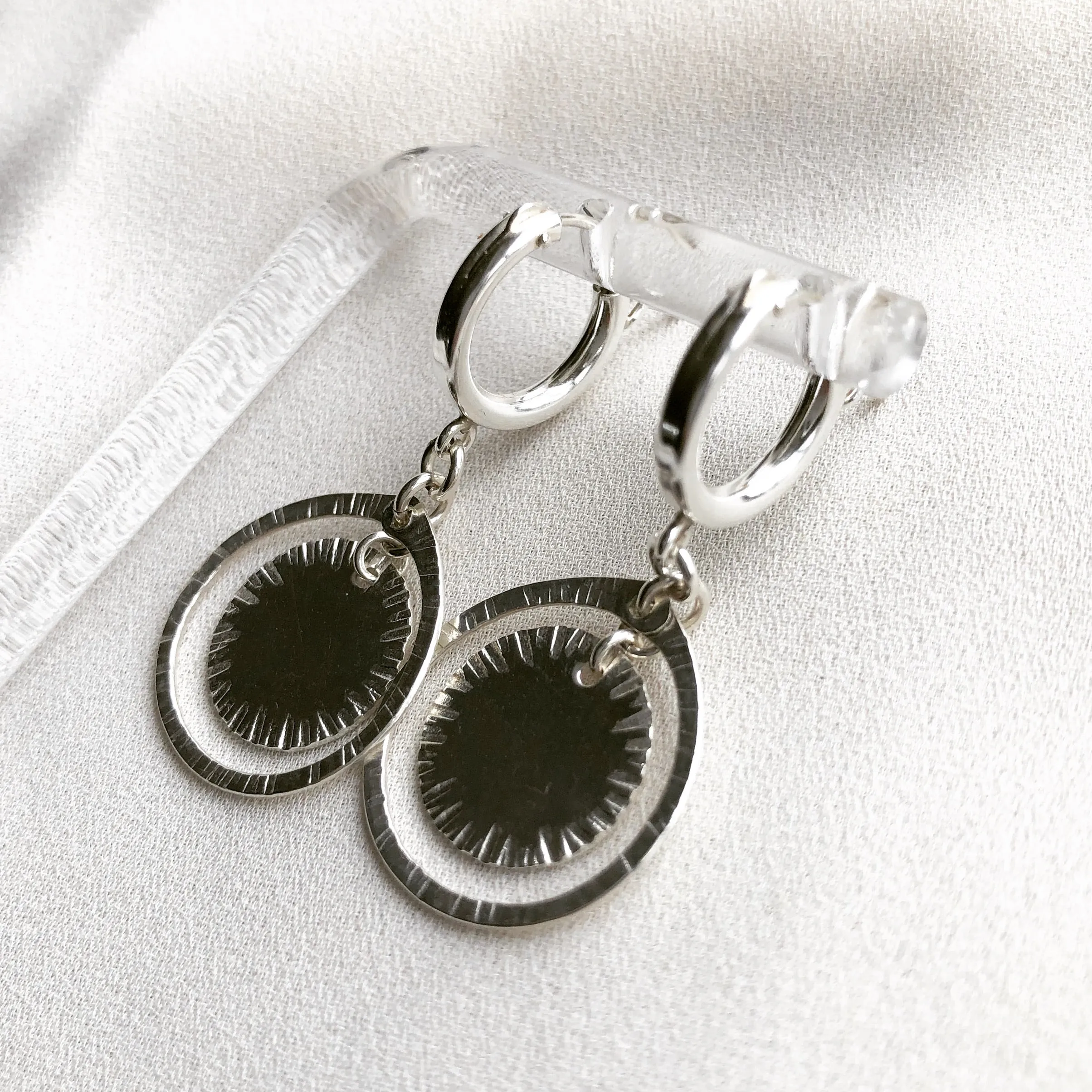 AURUM HOOP EARRINGS