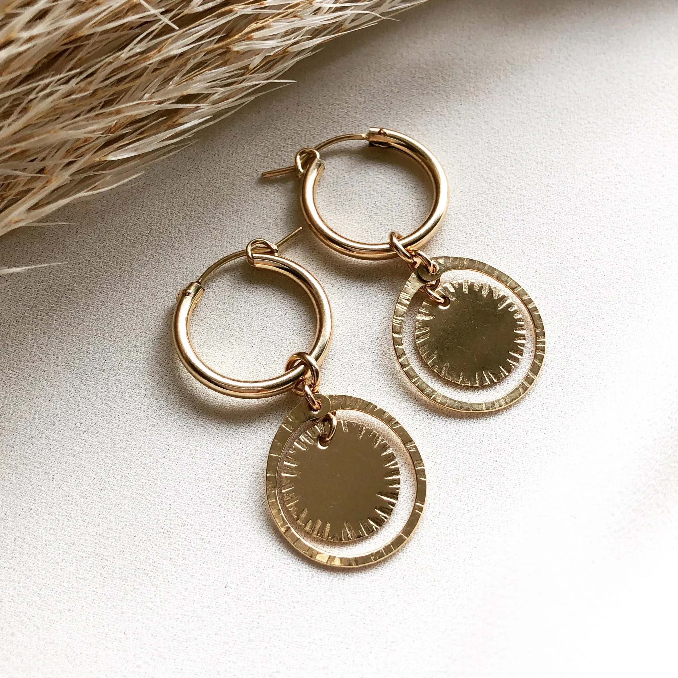 AURUM HOOP EARRINGS
