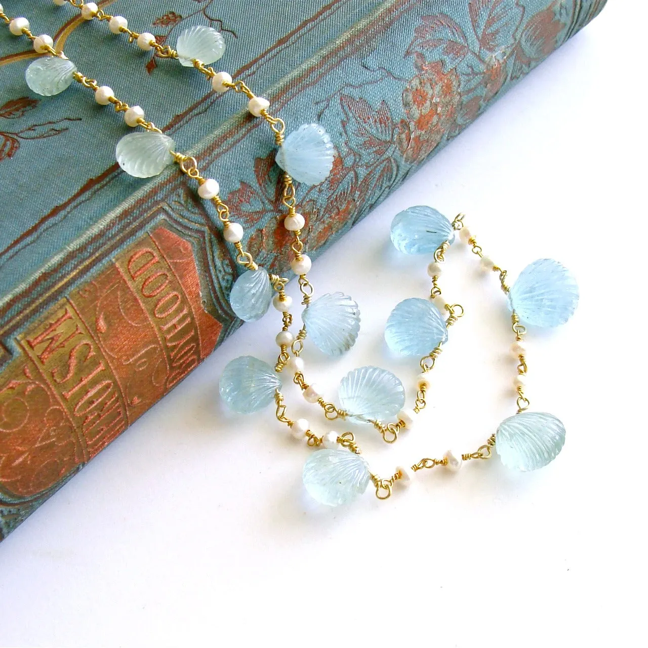 Carved Aquamarine Shells Freshwater Seed Pearls Choker Necklace - Les Coquilles de la Mer Necklace