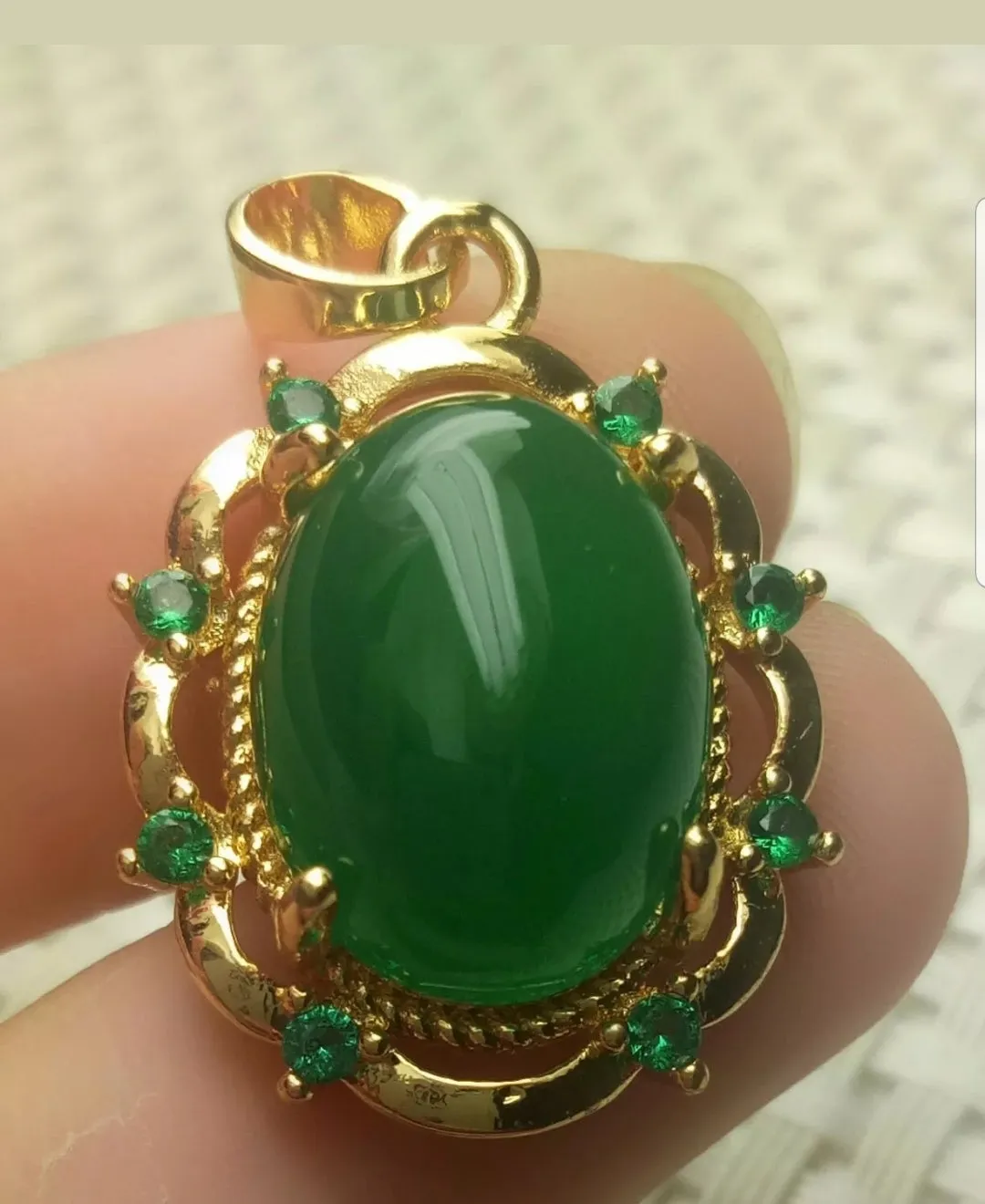 Certified Natural Emerald A*Jade Handcrafted Oval Jade Pendant-Rose Gold 925 Sterling Silver