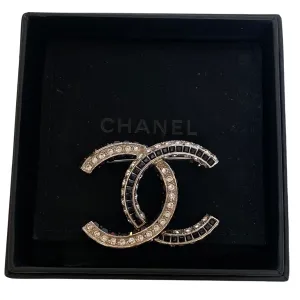 CHANEL Black/Clear Crystal Brooch