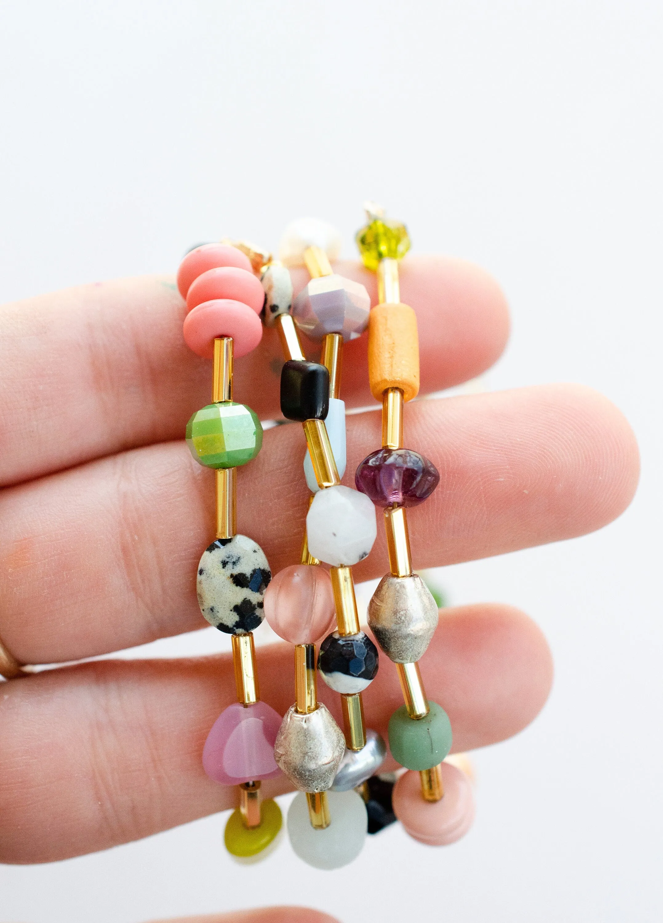 Colorful beaded friendship bracelet, seed bead bracelet, bright stackable bracelet, gold bracelet, gift for her, bridesmaids gift, colorful