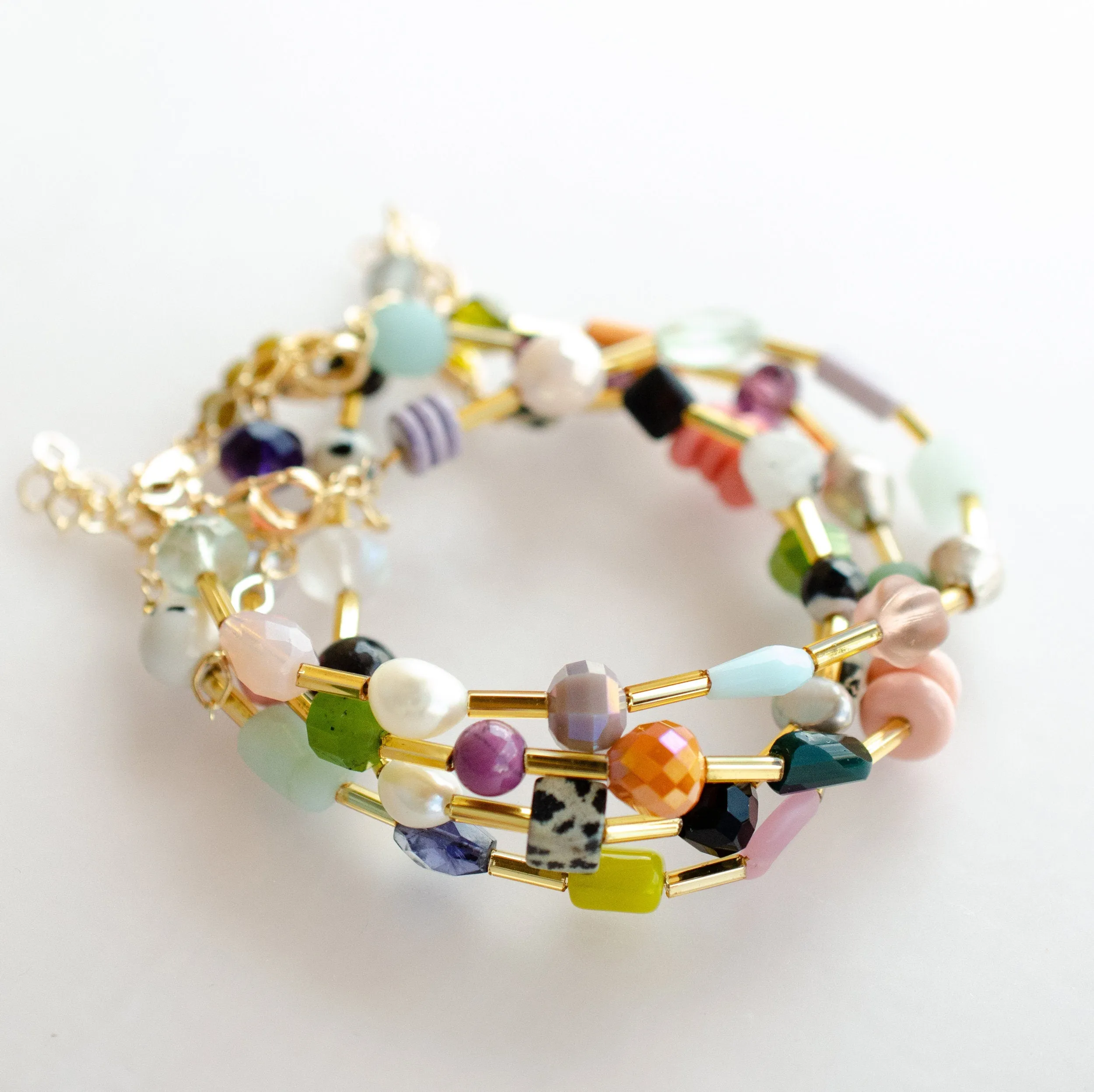 Colorful beaded friendship bracelet, seed bead bracelet, bright stackable bracelet, gold bracelet, gift for her, bridesmaids gift, colorful