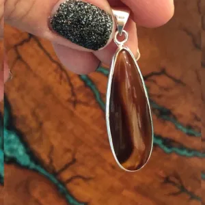 Condor Agate Pendant Set in 925 Sterling Silver