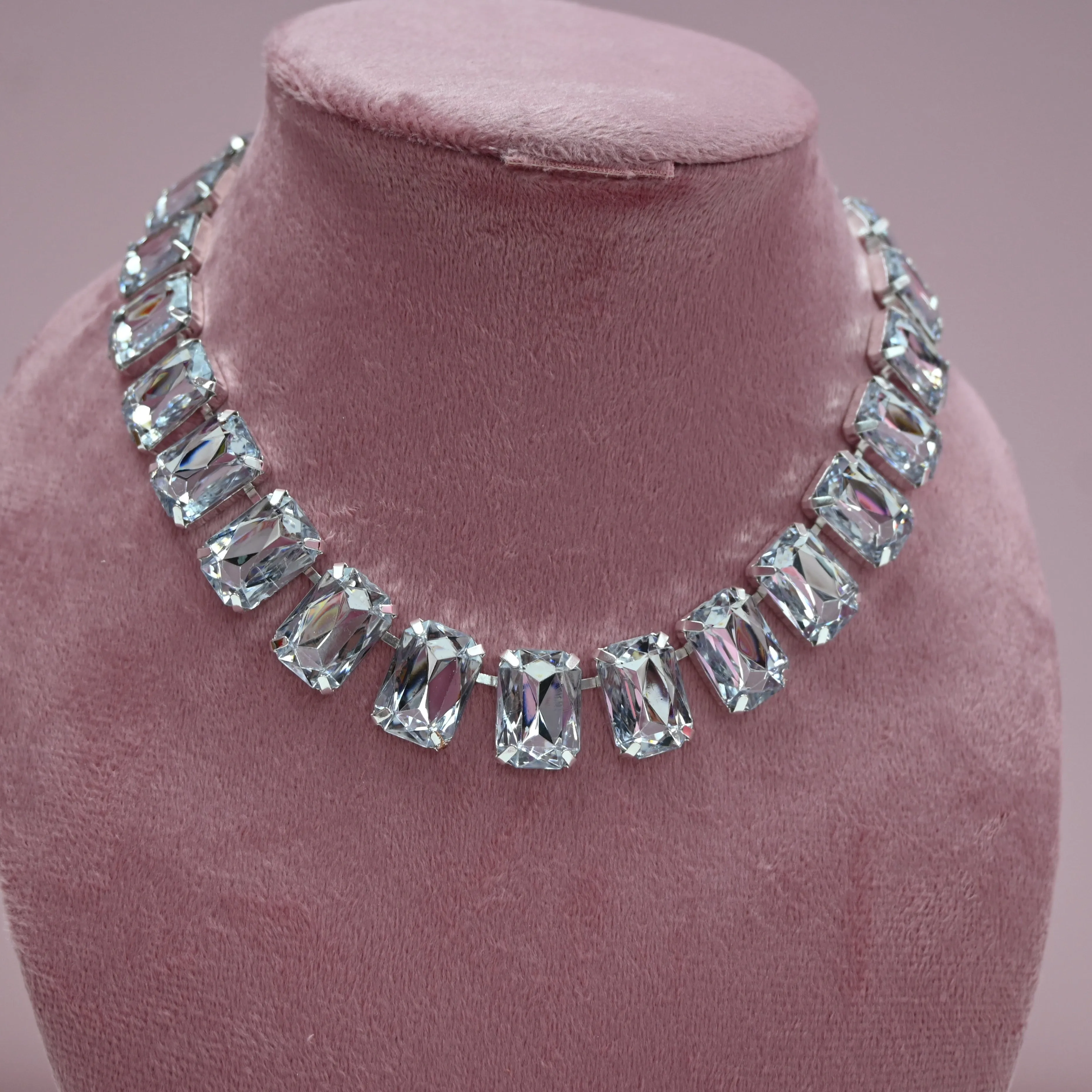 CRYSTAL  NECKLACE