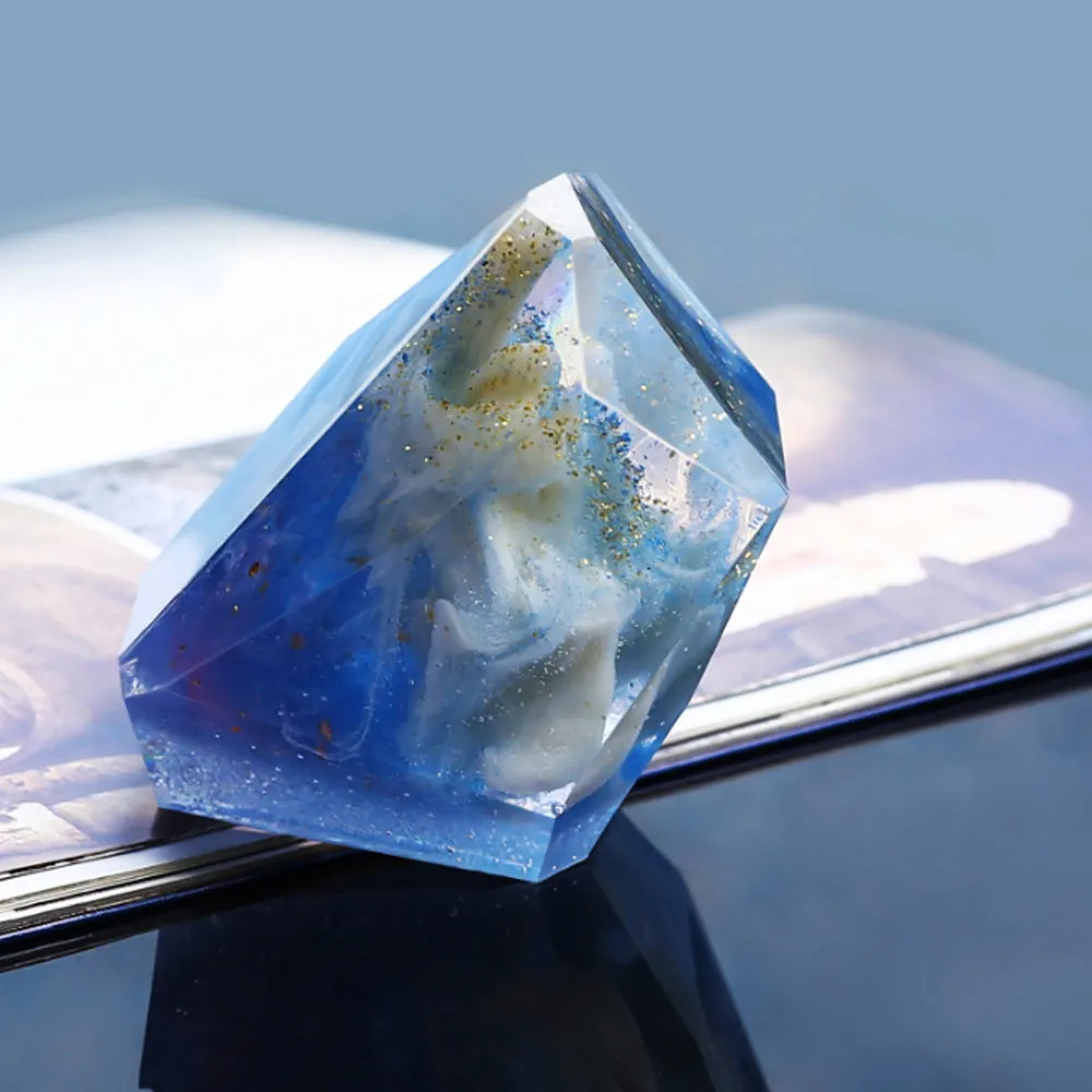 Crystal shape Transparent silicone mold Pendant resin silicone mold for Jewelry Making resion pendant making 61*54*48mm 1pcs