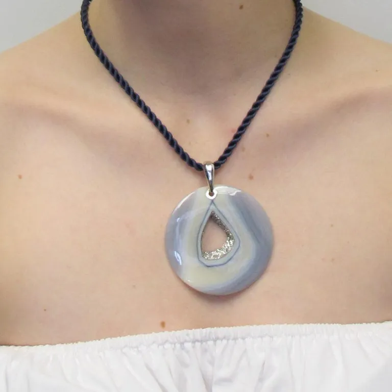 Druzy Quartz Agate with Rhodium Pendant, 14K White Gold 