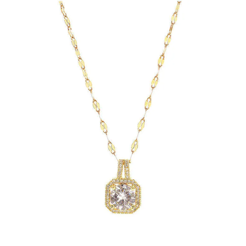 Elegantly Shimmering Moissanite Pendant Chain Necklace - A Captivating Trend for Women