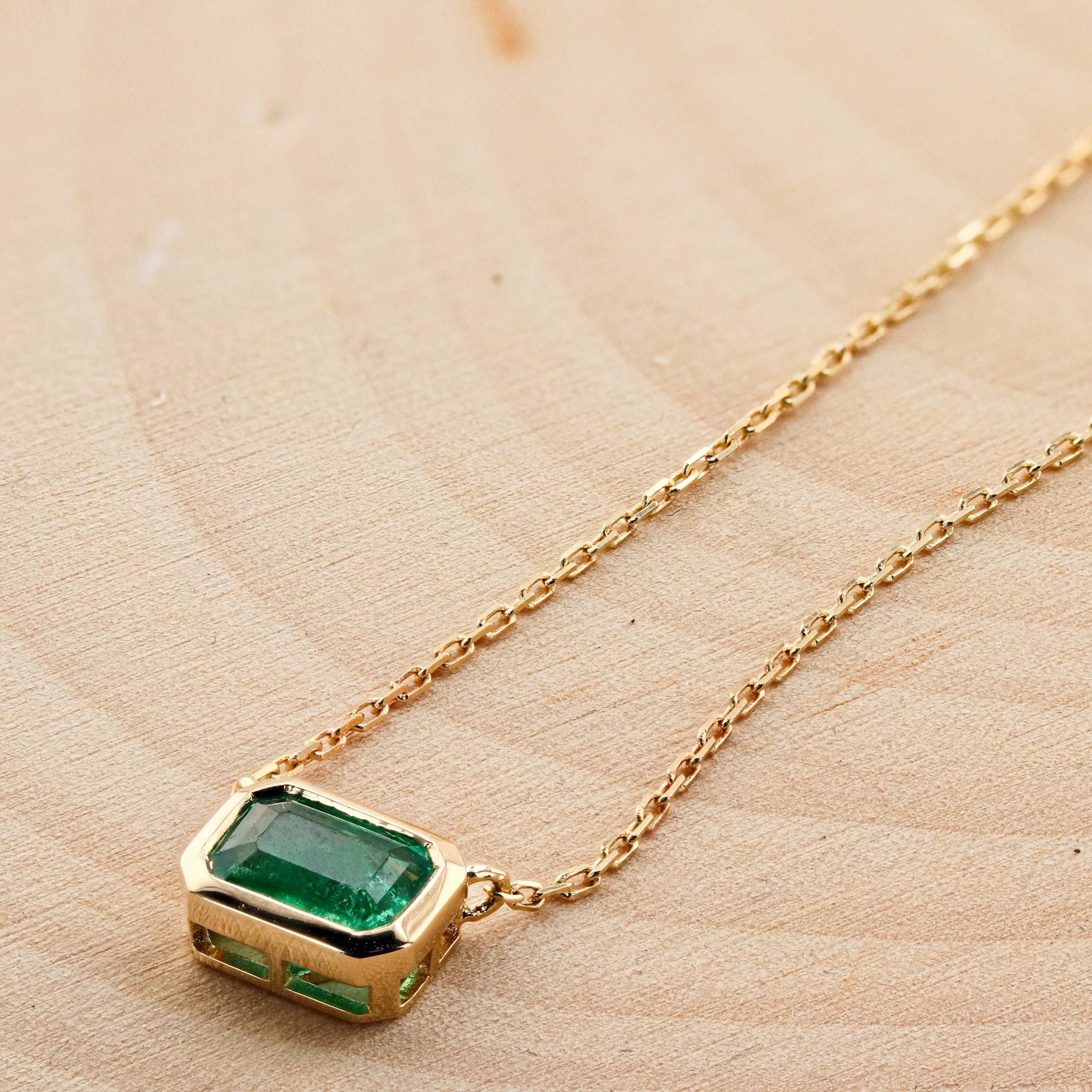 EMERALD SOLITAIRE BEZEL NECKLACE