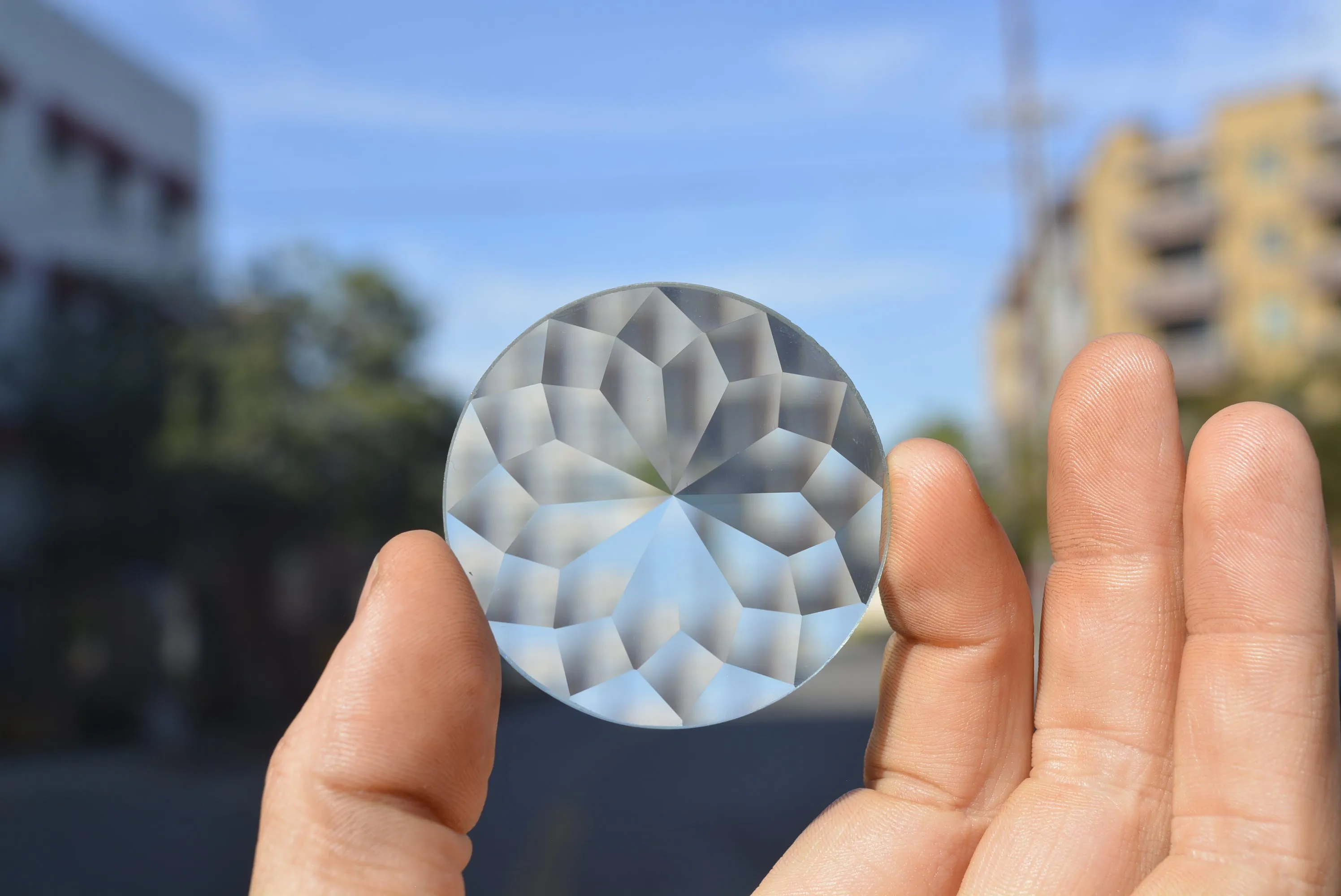 Giveaway! - 50mm - Rainbow & Clear