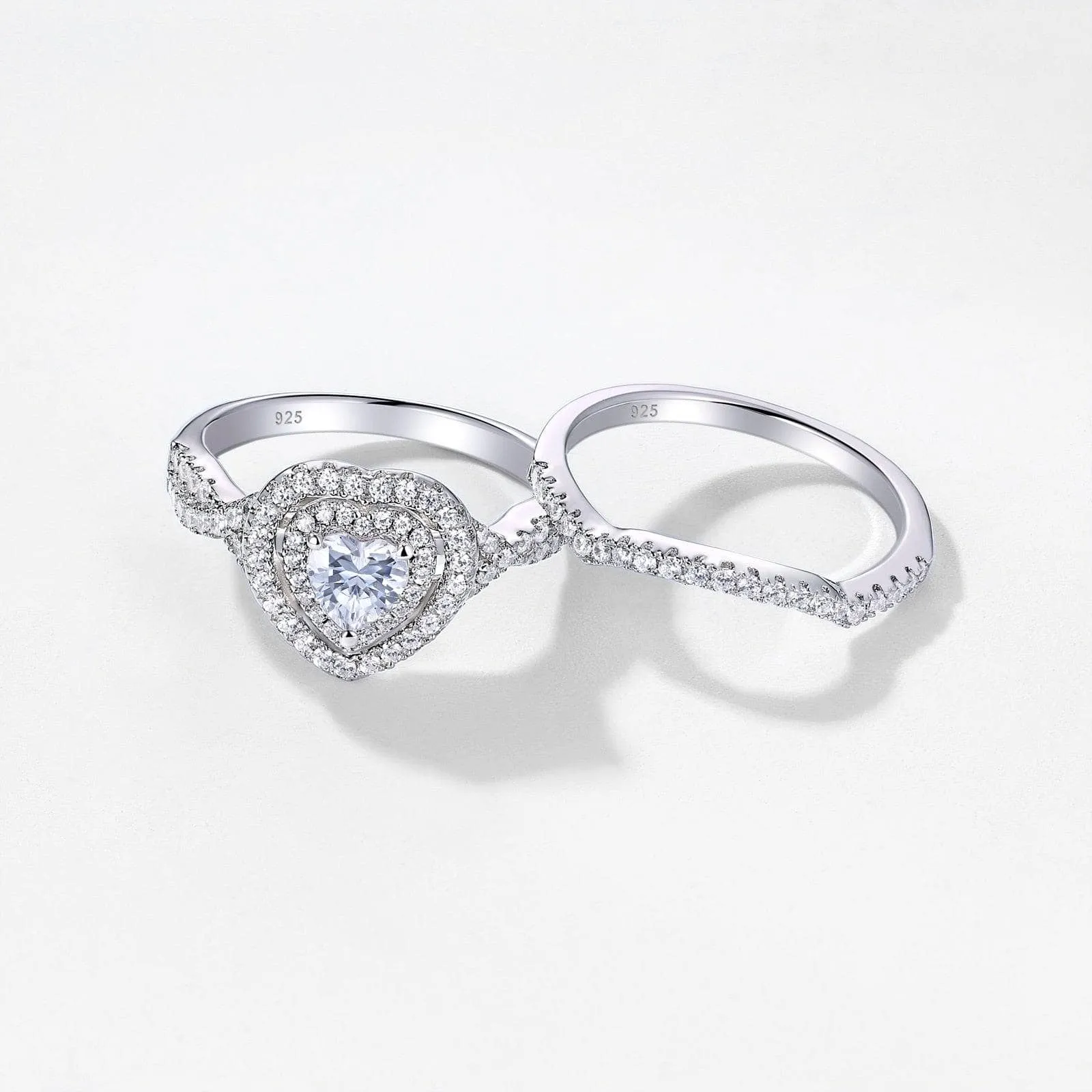Heart-cut Diamond Halo Wedding Ring Set