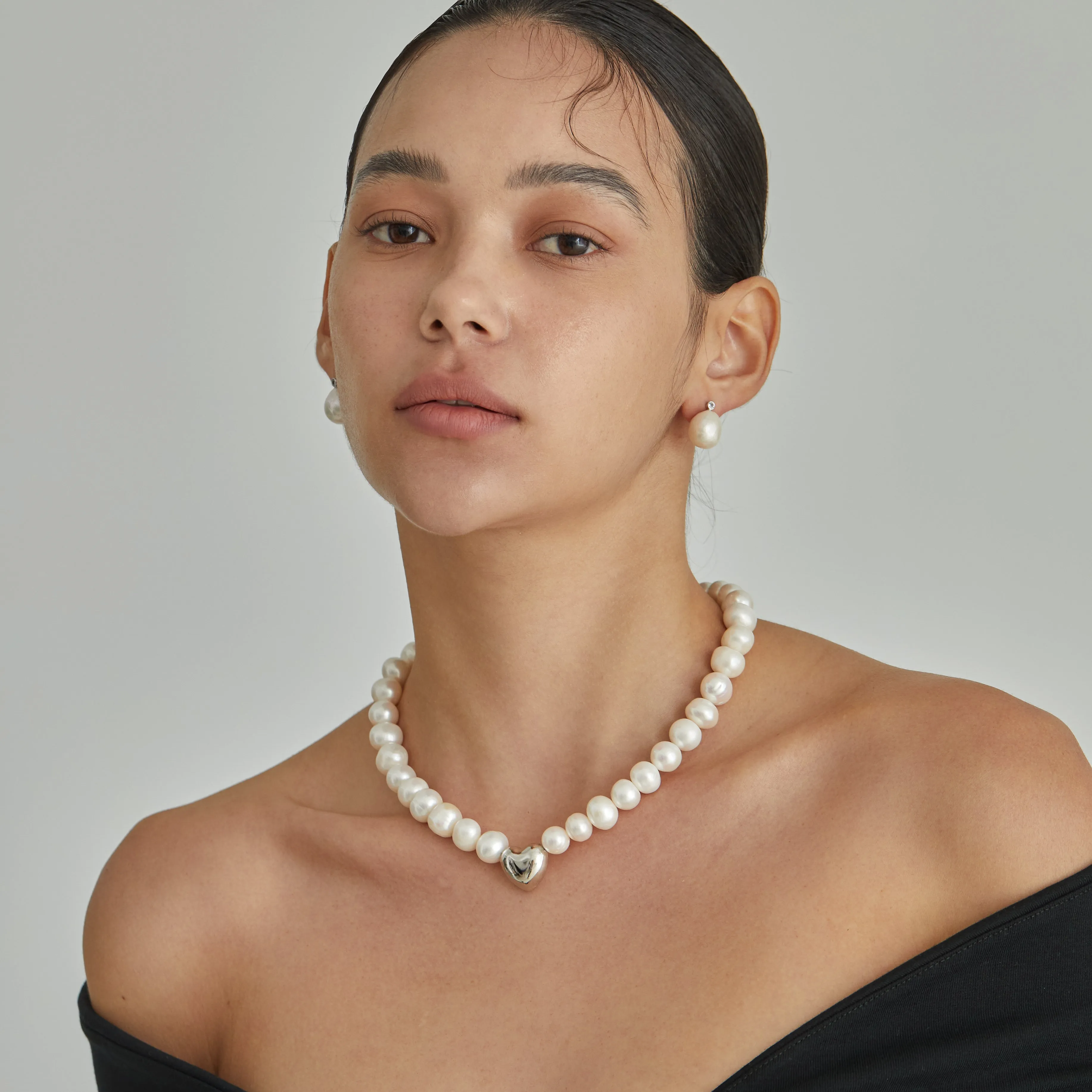 Heart Pearly Necklace