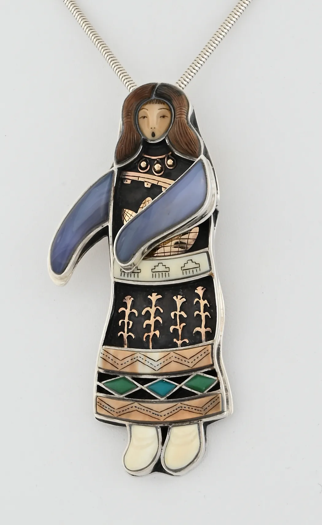 Hopi Woman Pin/Pendant (1996) by Denise and Samuel Wallace