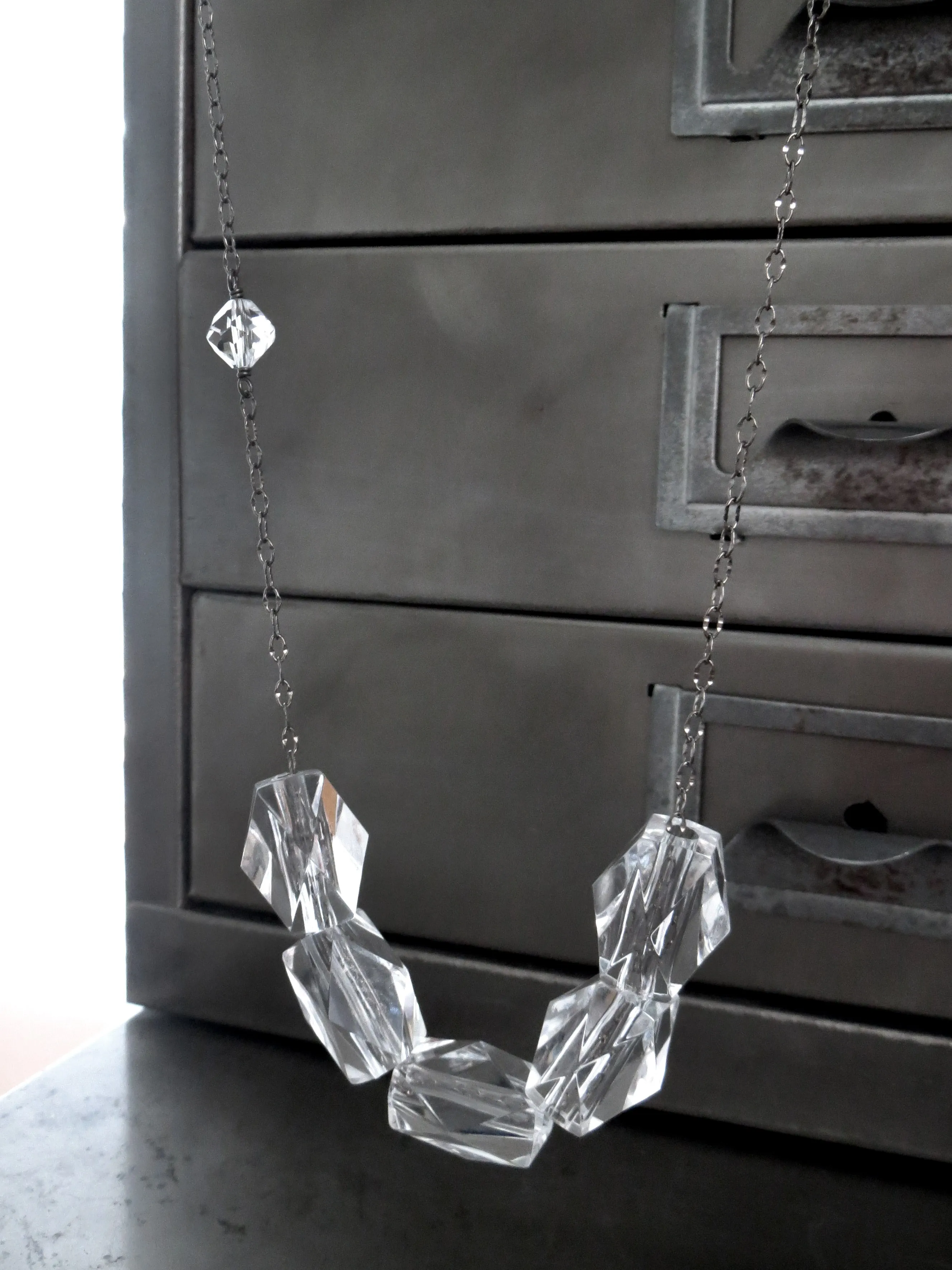 ICE CUBE - Long Clear Acrylic Chunky Cube Necklace