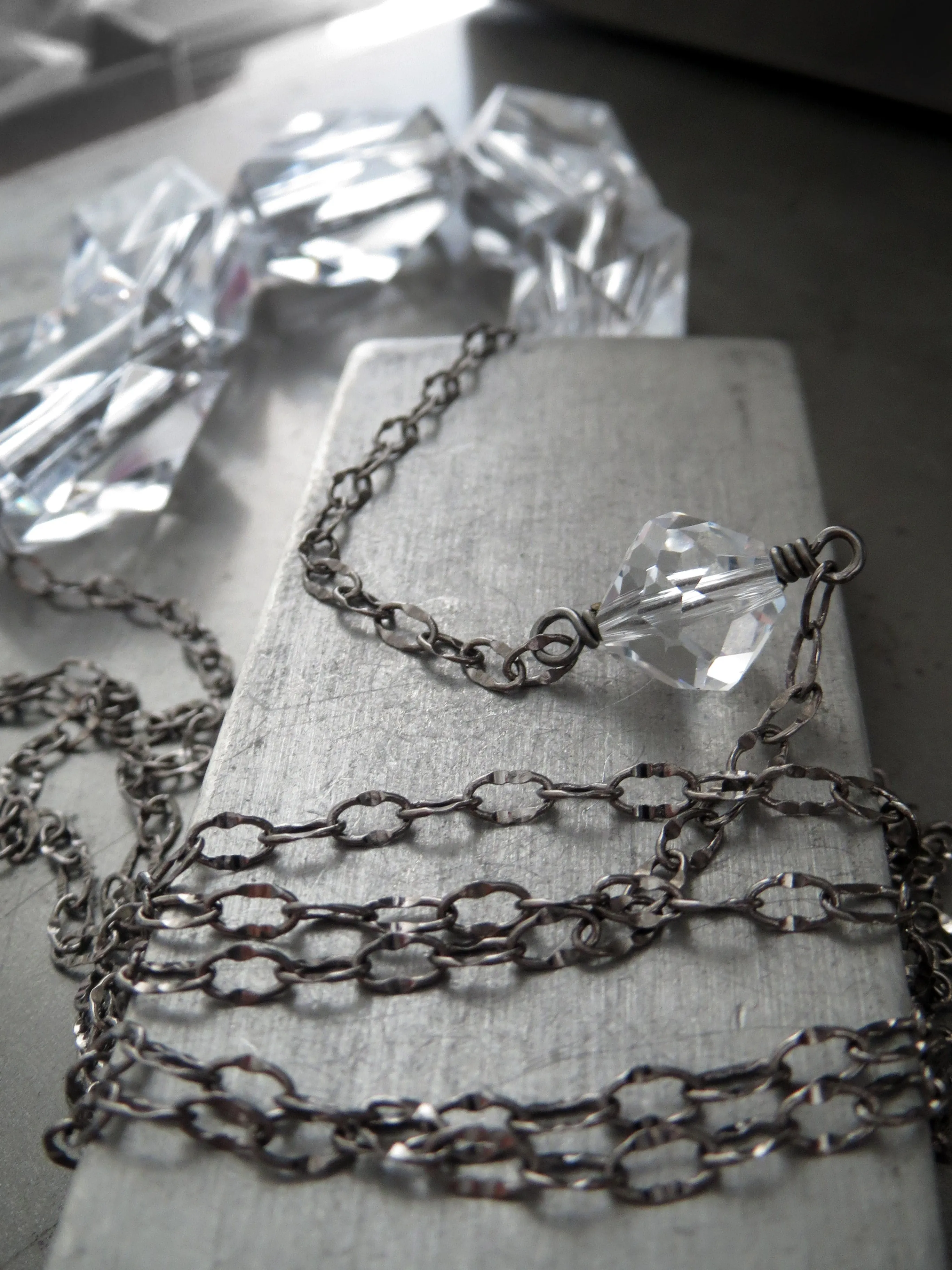 ICE CUBE - Long Clear Acrylic Chunky Cube Necklace