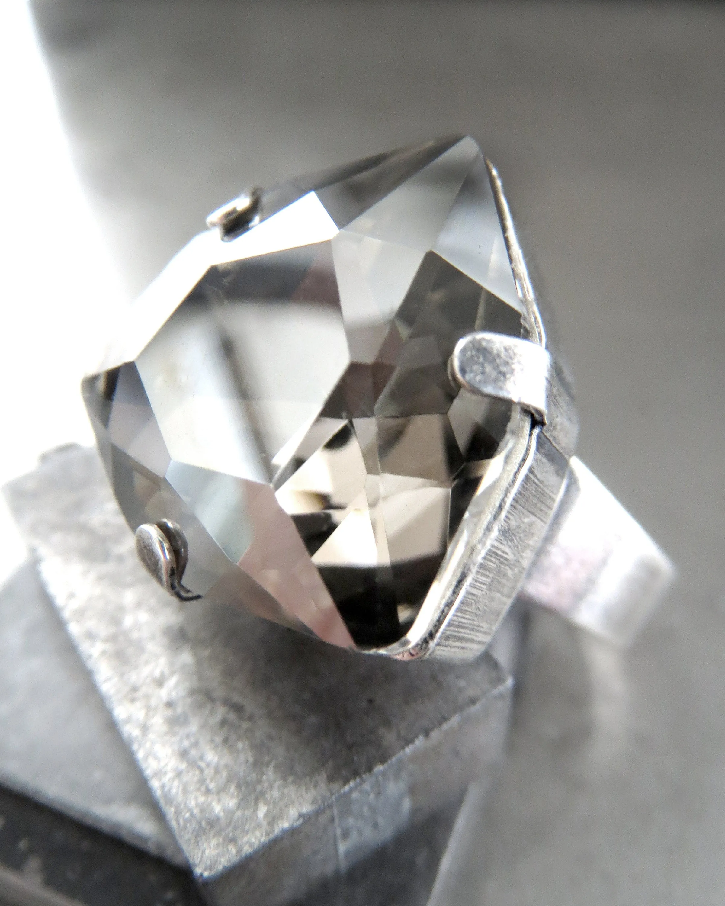 IMPERIAL - Sheer Silver Crystal Ring - Trilliant Crystal