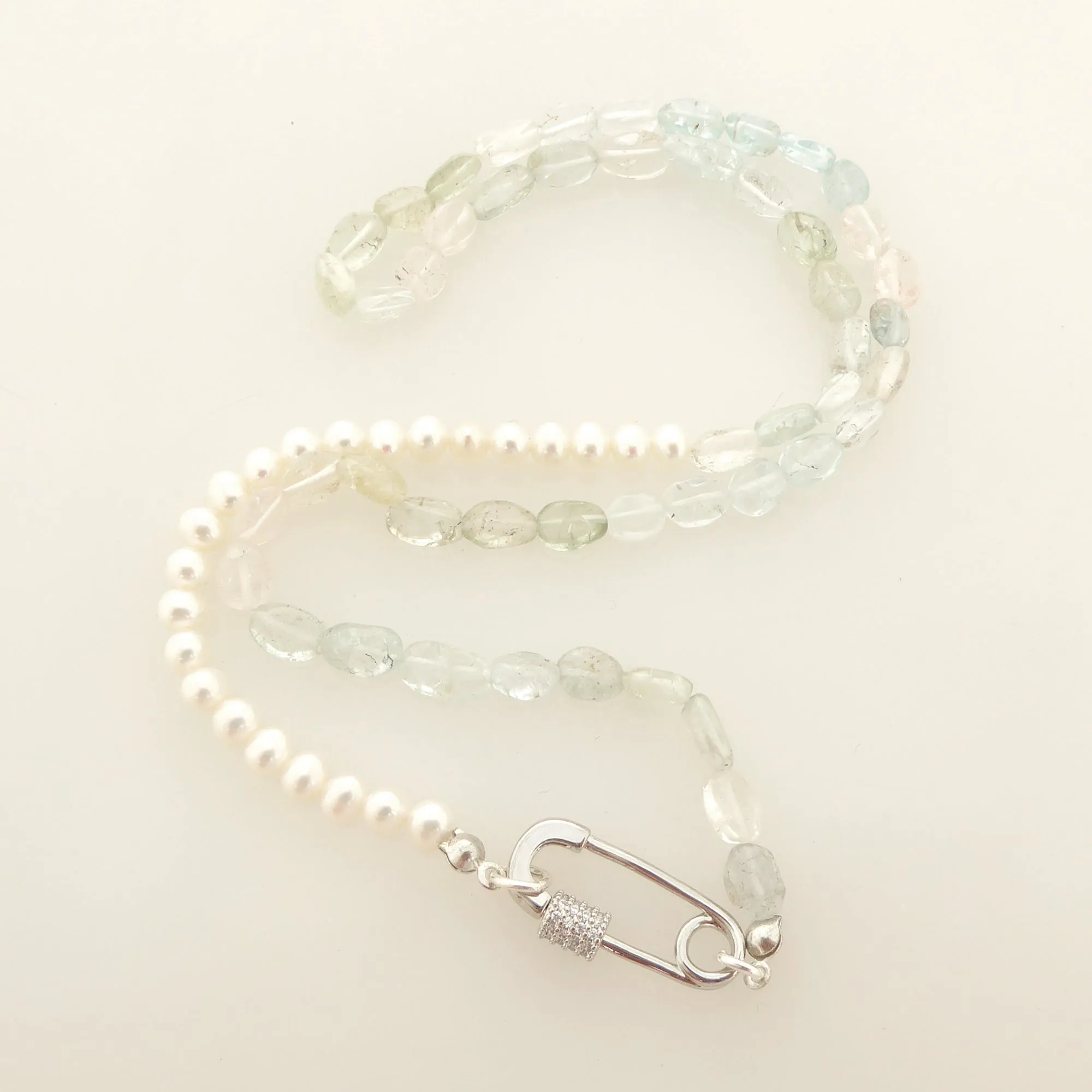 Kunzite and pearl necklace