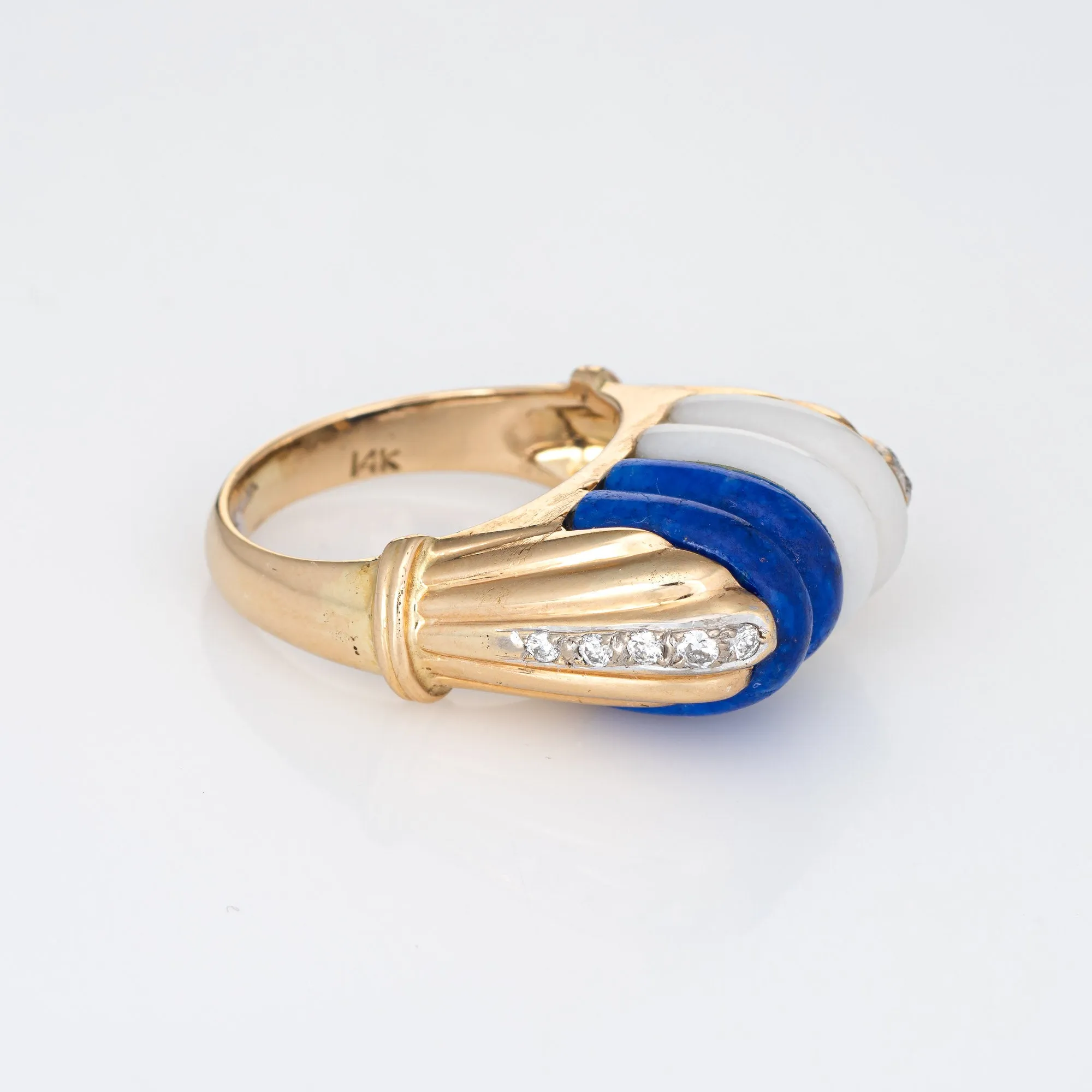 Mid Century Vintage Ring Diamond Fluted Sodalite White Agate 14k Gold Cocktail