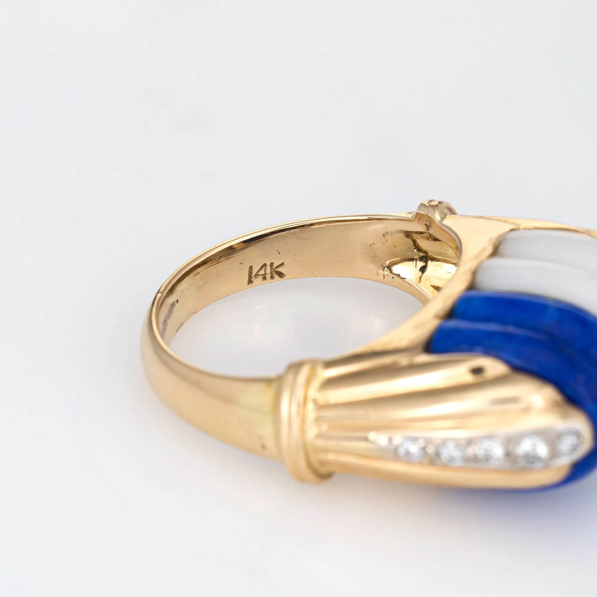 Mid Century Vintage Ring Diamond Fluted Sodalite White Agate 14k Gold Cocktail