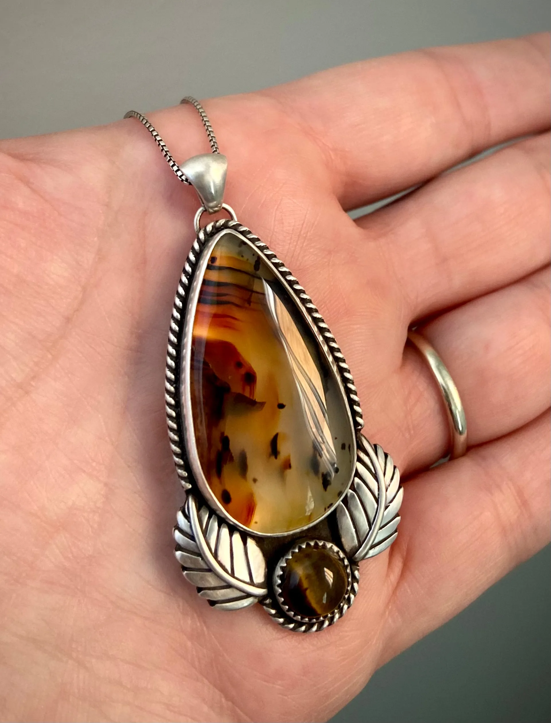 Montana Agate & Tiger Eye Pendant - DISCOUNTED