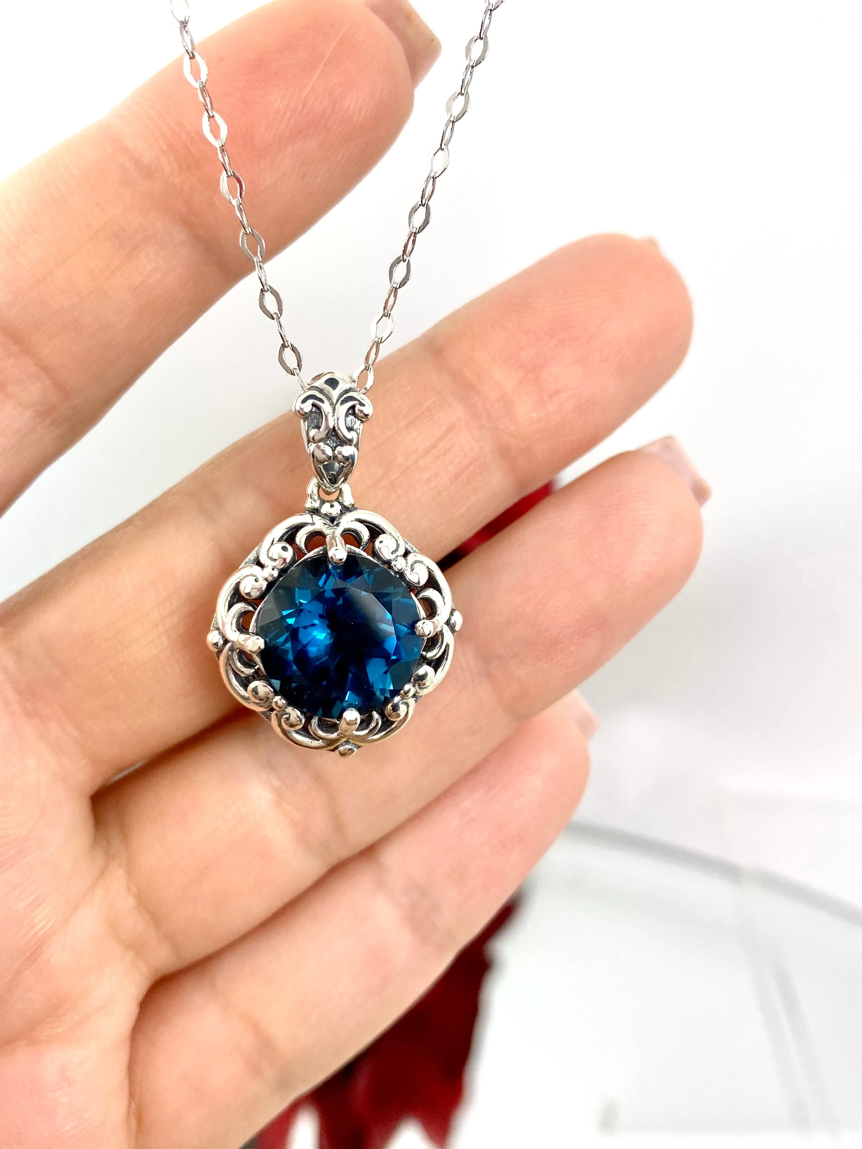 Natural London Blue Pendant Necklace, Vintage Jewelry #P103z
