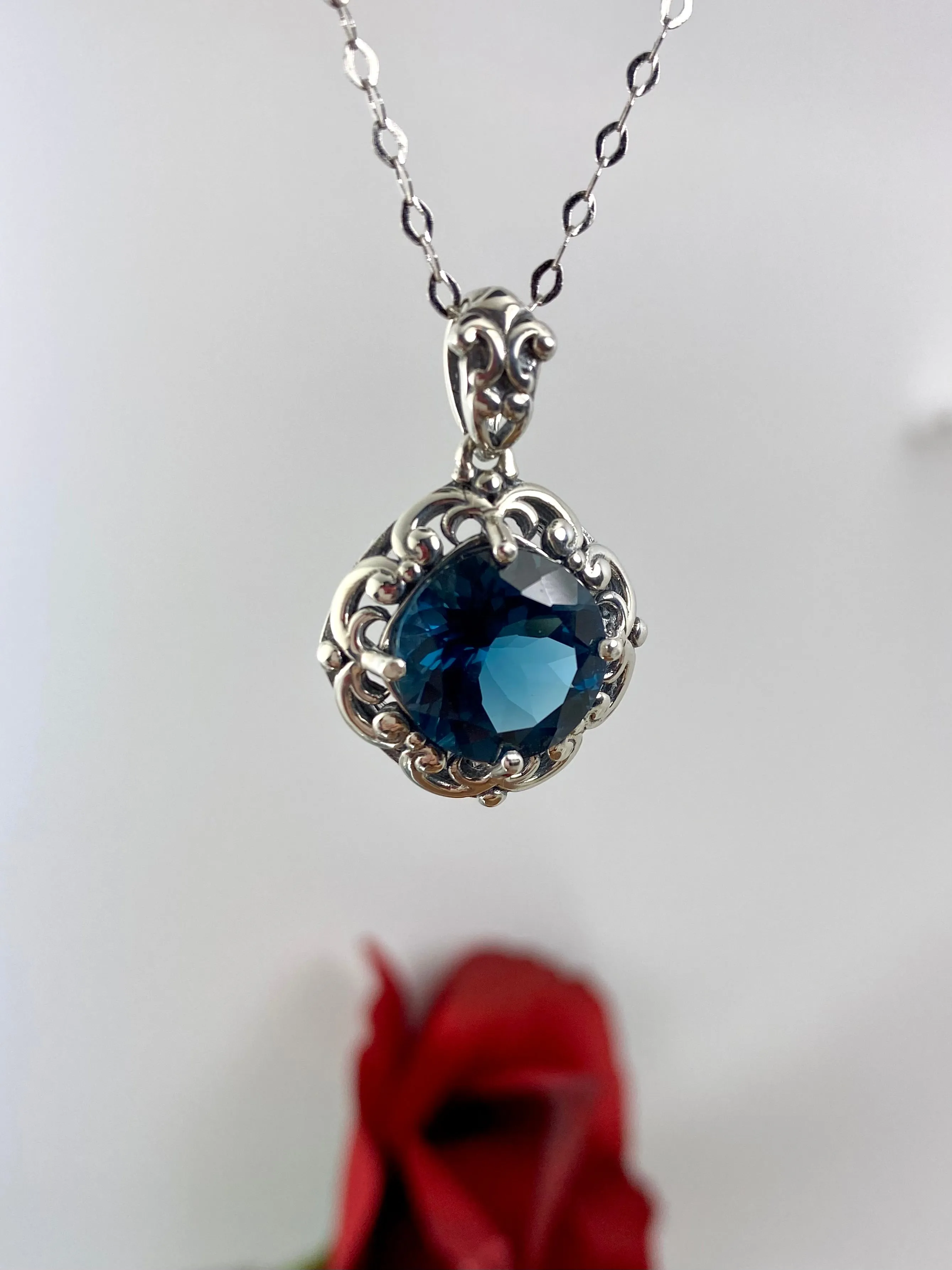 Natural London Blue Pendant Necklace, Vintage Jewelry #P103z