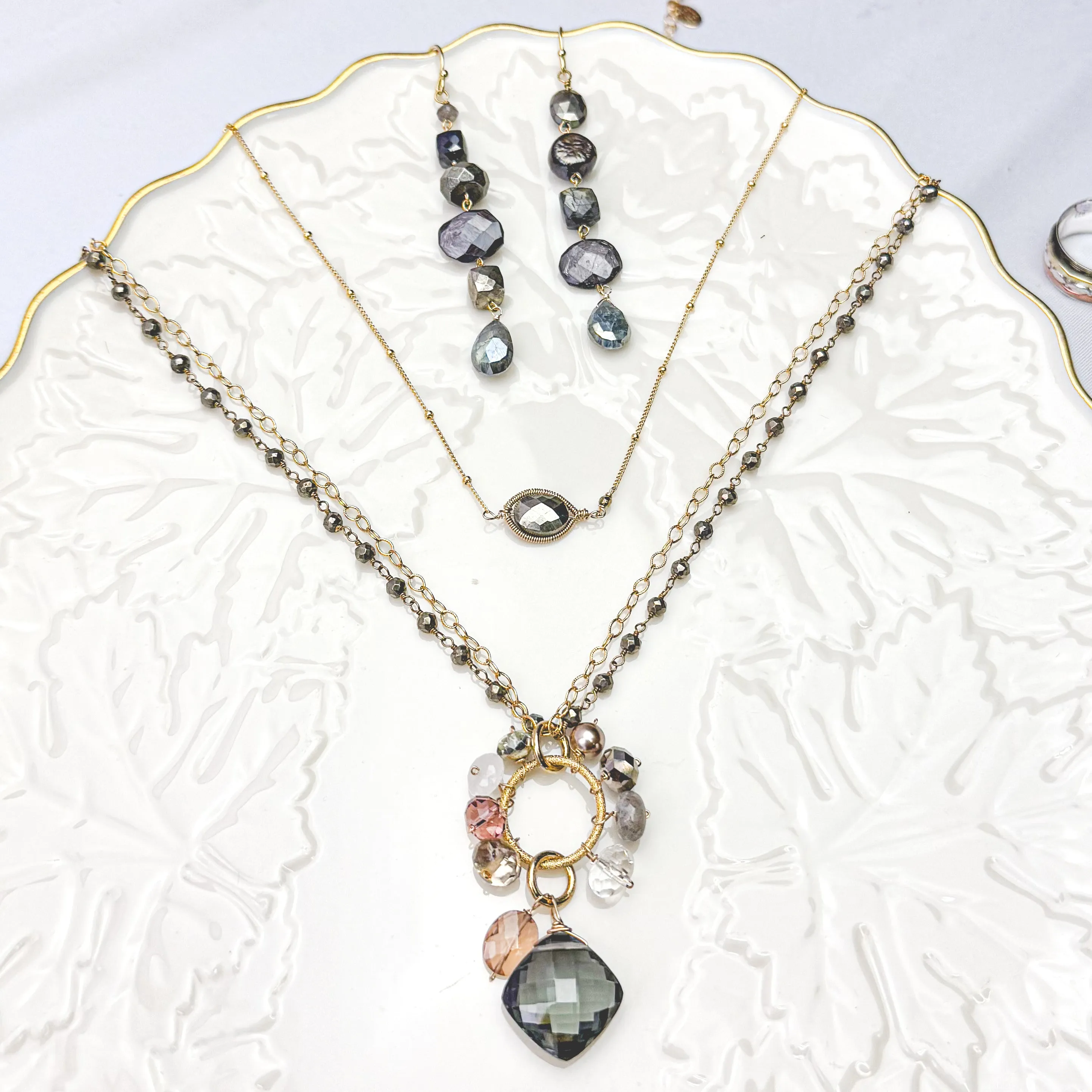 Paris Jeanie Pendant Necklace