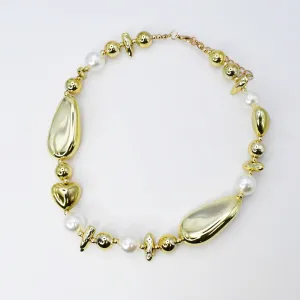 Pearls & Beads Necklace J17
