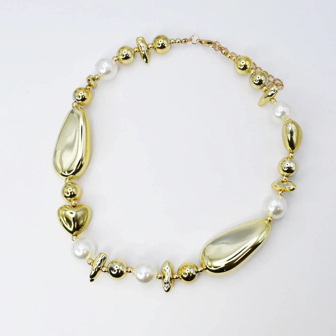 Pearls & Beads Necklace J17